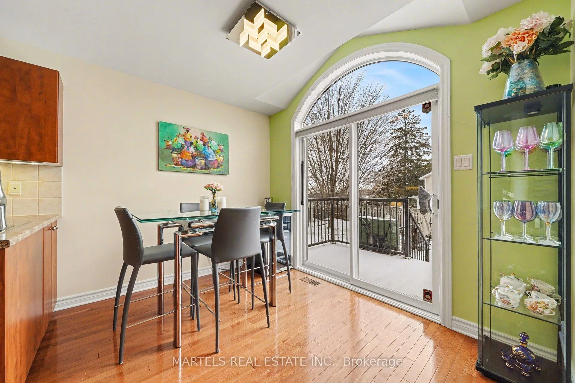 Photo 10 of 154 Marrissa Avenue, Ottawa, Beacon Hill South — HOMEH