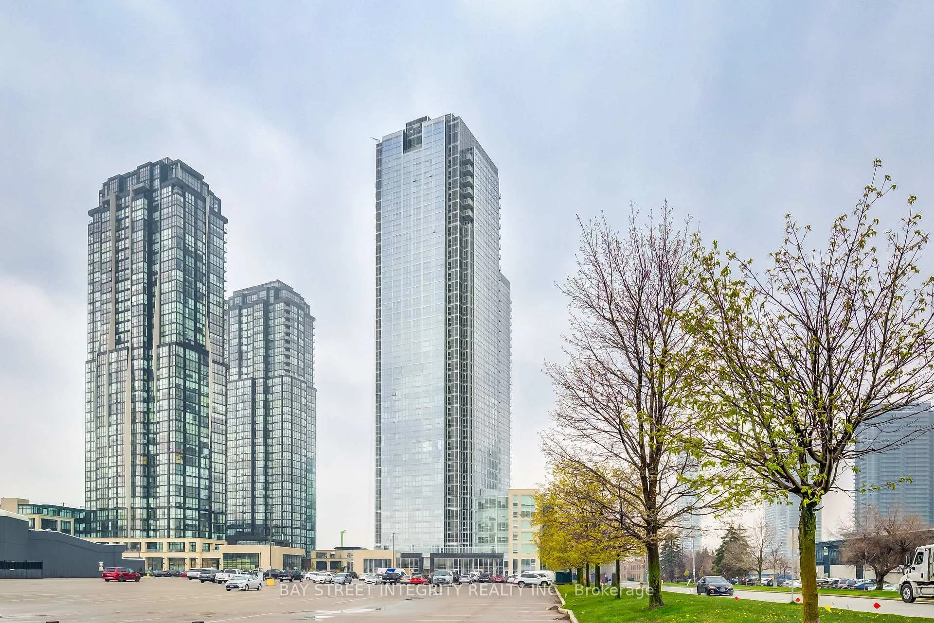 Photo 1 of Unit 3404, 2908 Highway 7 Road, Vaughan, Concord — HOMEH