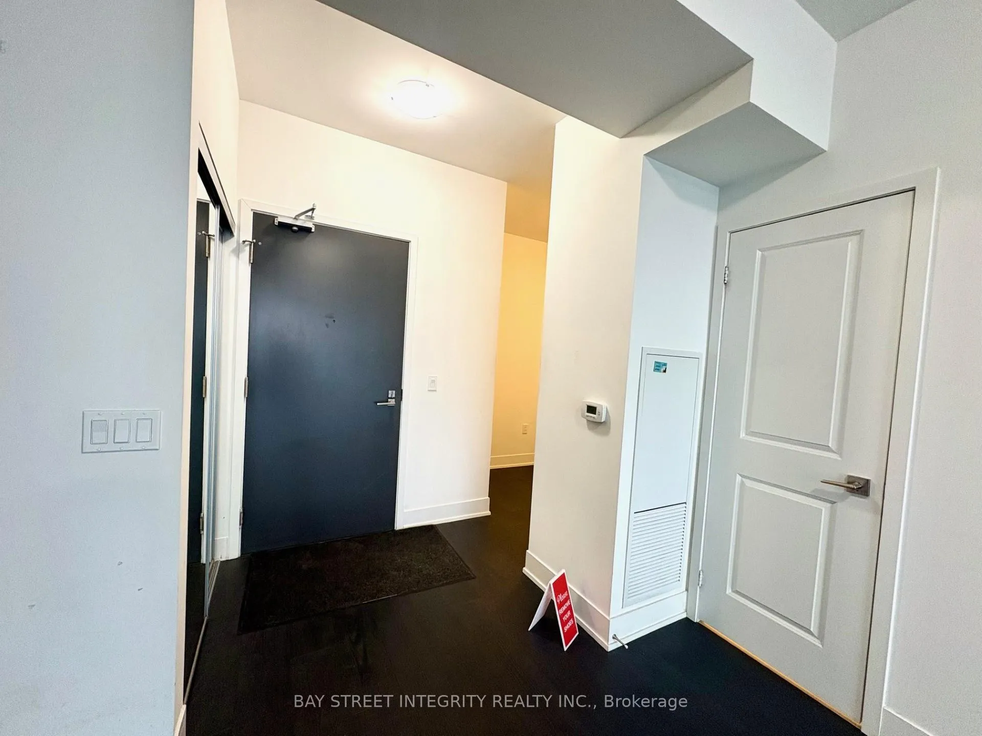 Photo 8 of Unit 3404, 2908 Highway 7 Road, Vaughan, Concord — HOMEH