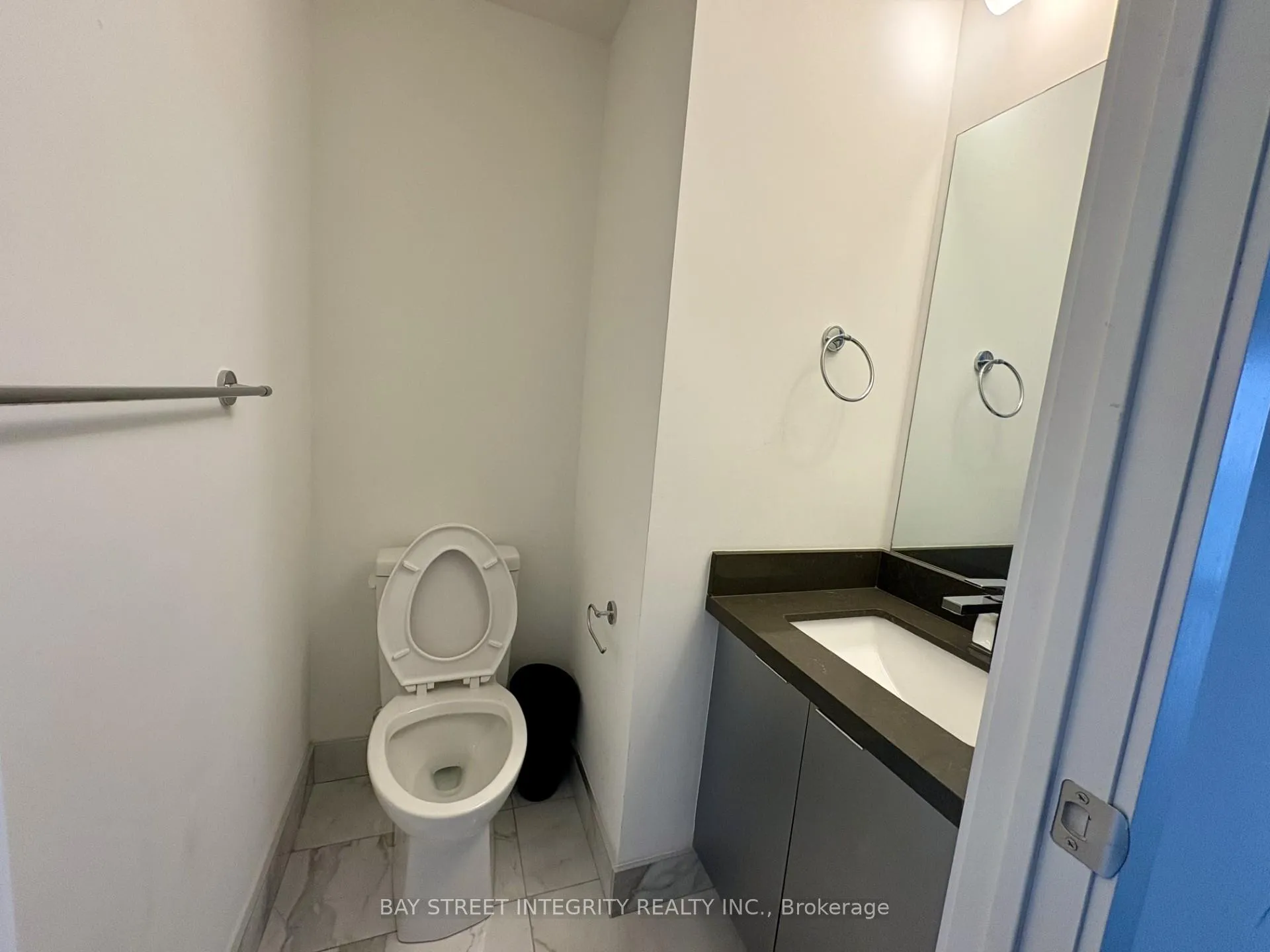 Photo 10 of Unit 3404, 2908 Highway 7 Road, Vaughan, Concord — HOMEH