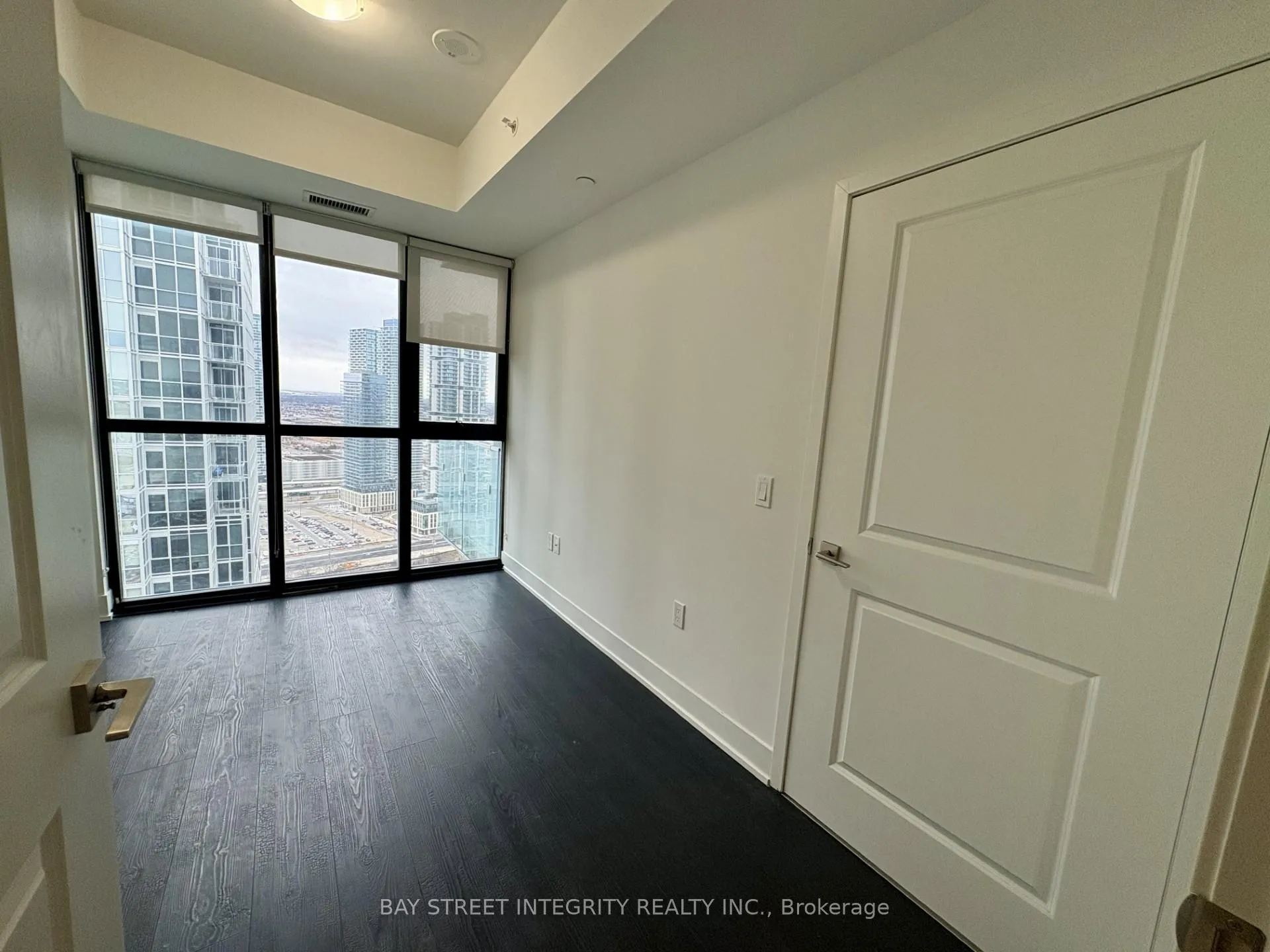 Photo 12 of Unit 3404, 2908 Highway 7 Road, Vaughan, Concord — HOMEH