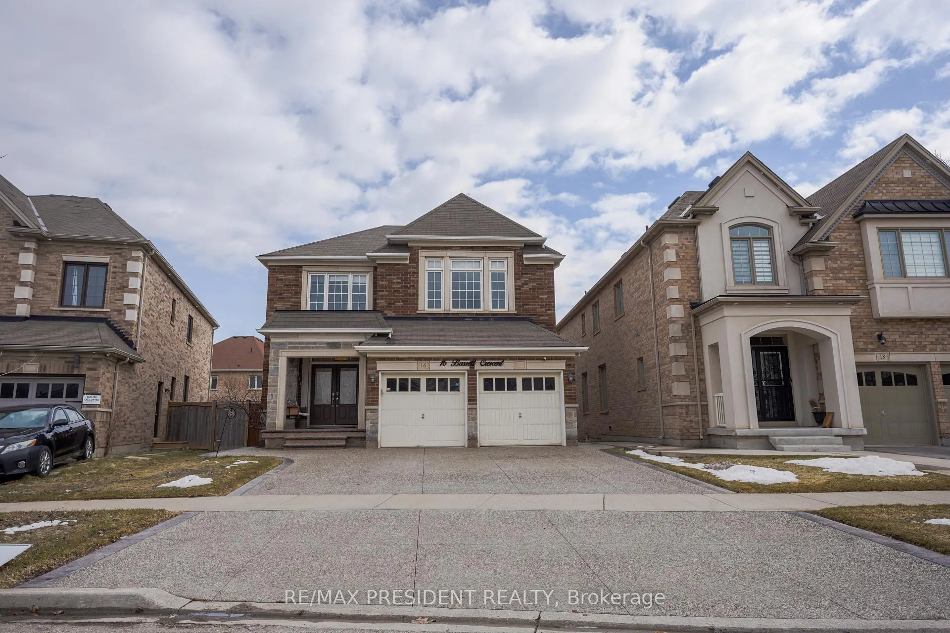 Photo 1 of 16 Bassett Crescent, Brampton, Credit Valley — HOMEH