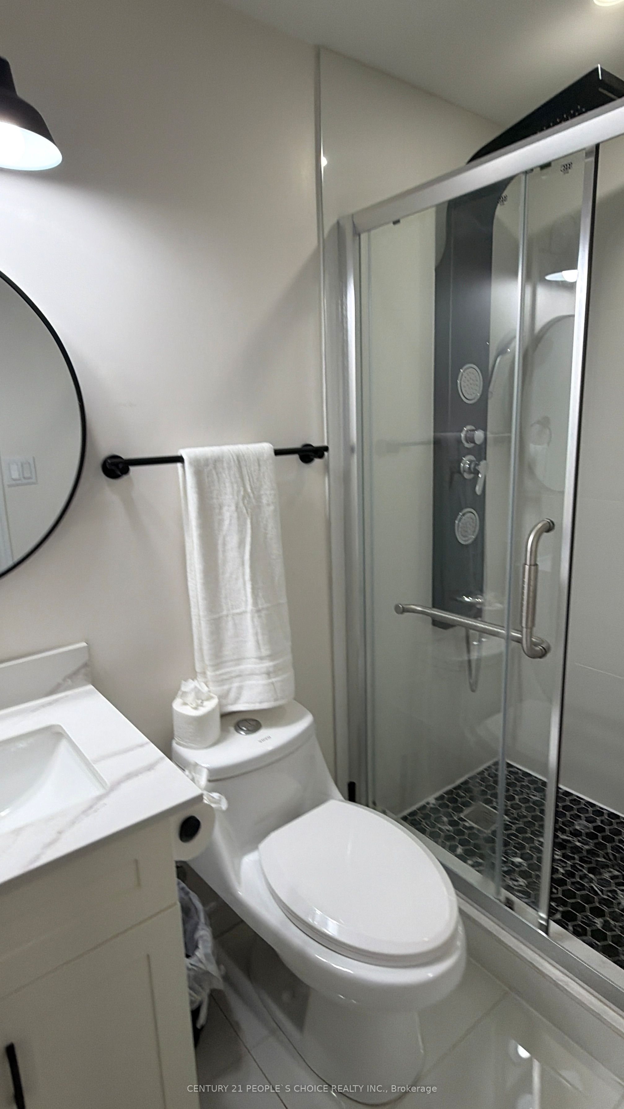 Photo 6 of Unit Bsmt, 43 Bordeaux Circuit, Etobicoke, West Humber-Clairville — HOMEH