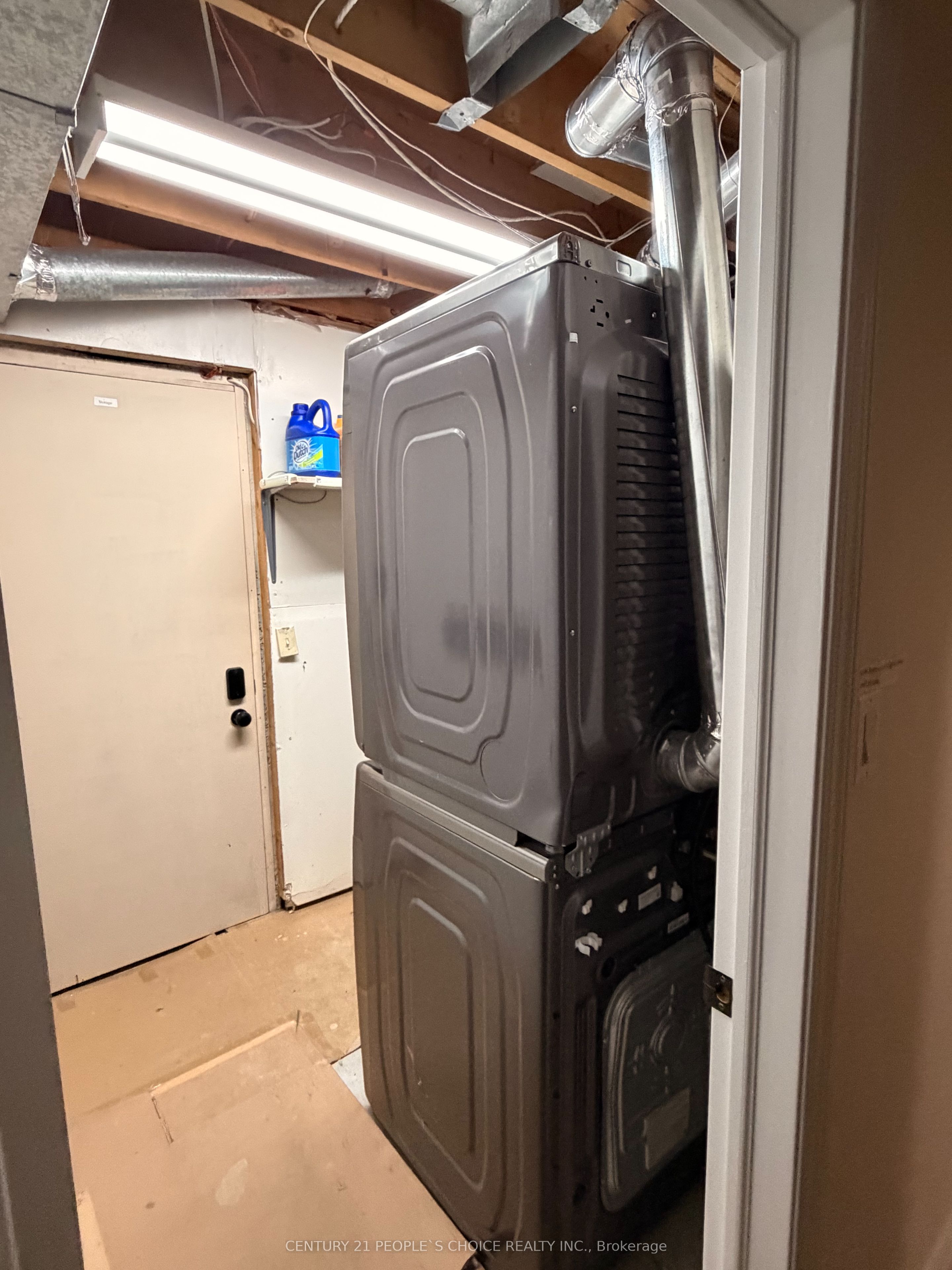 Photo 17 of Unit Bsmt, 43 Bordeaux Circuit, Etobicoke, West Humber-Clairville — HOMEH