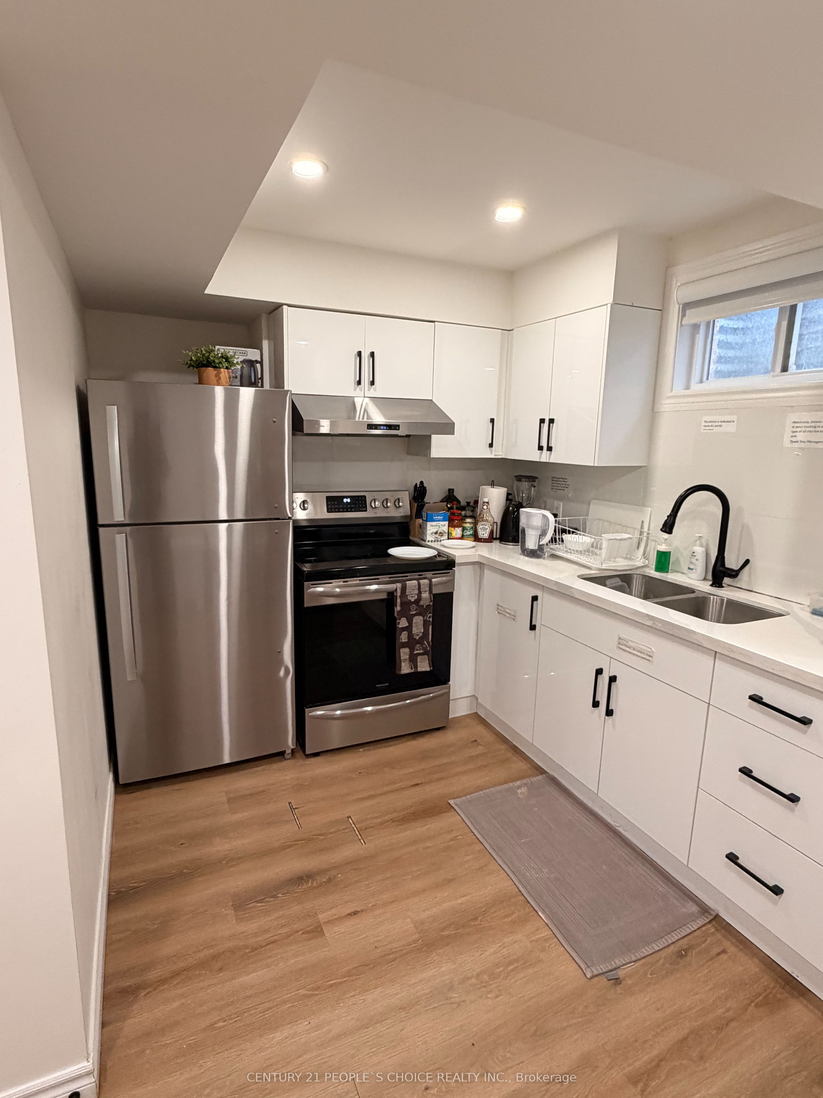 Photo 16 of Unit Bsmt, 43 Bordeaux Circuit, Etobicoke, West Humber-Clairville — HOMEH