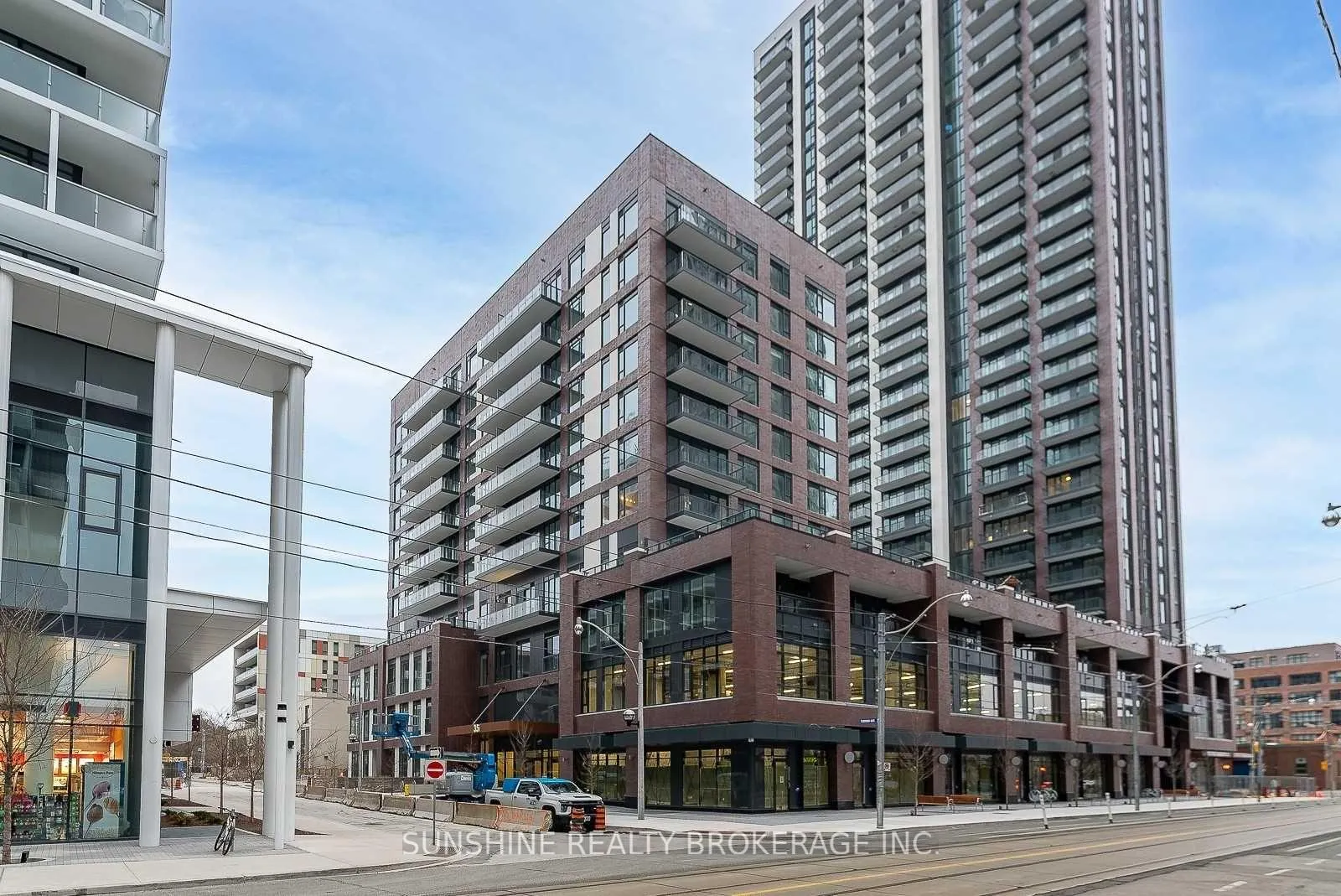 Front of Unit 714, 35 Tubman Avenue