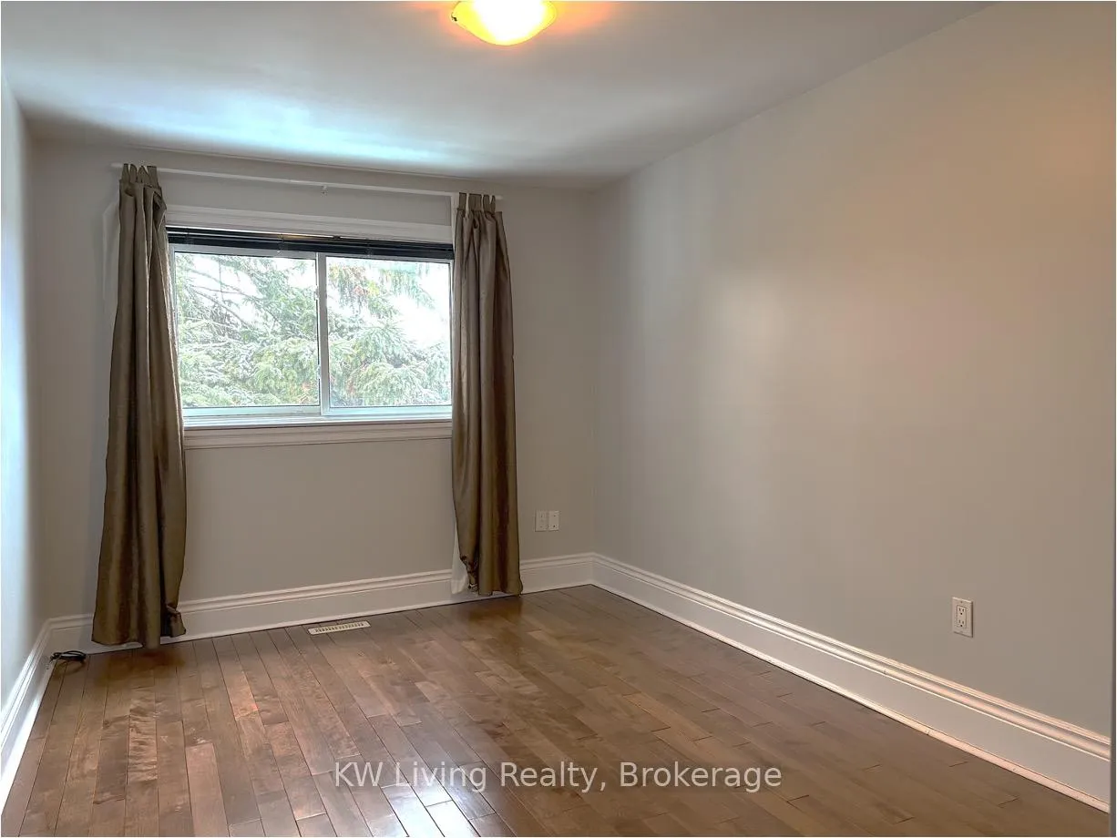 Photo 10 of Unit 28, 646 Village Parkway, Markham, Unionville — HOMEH