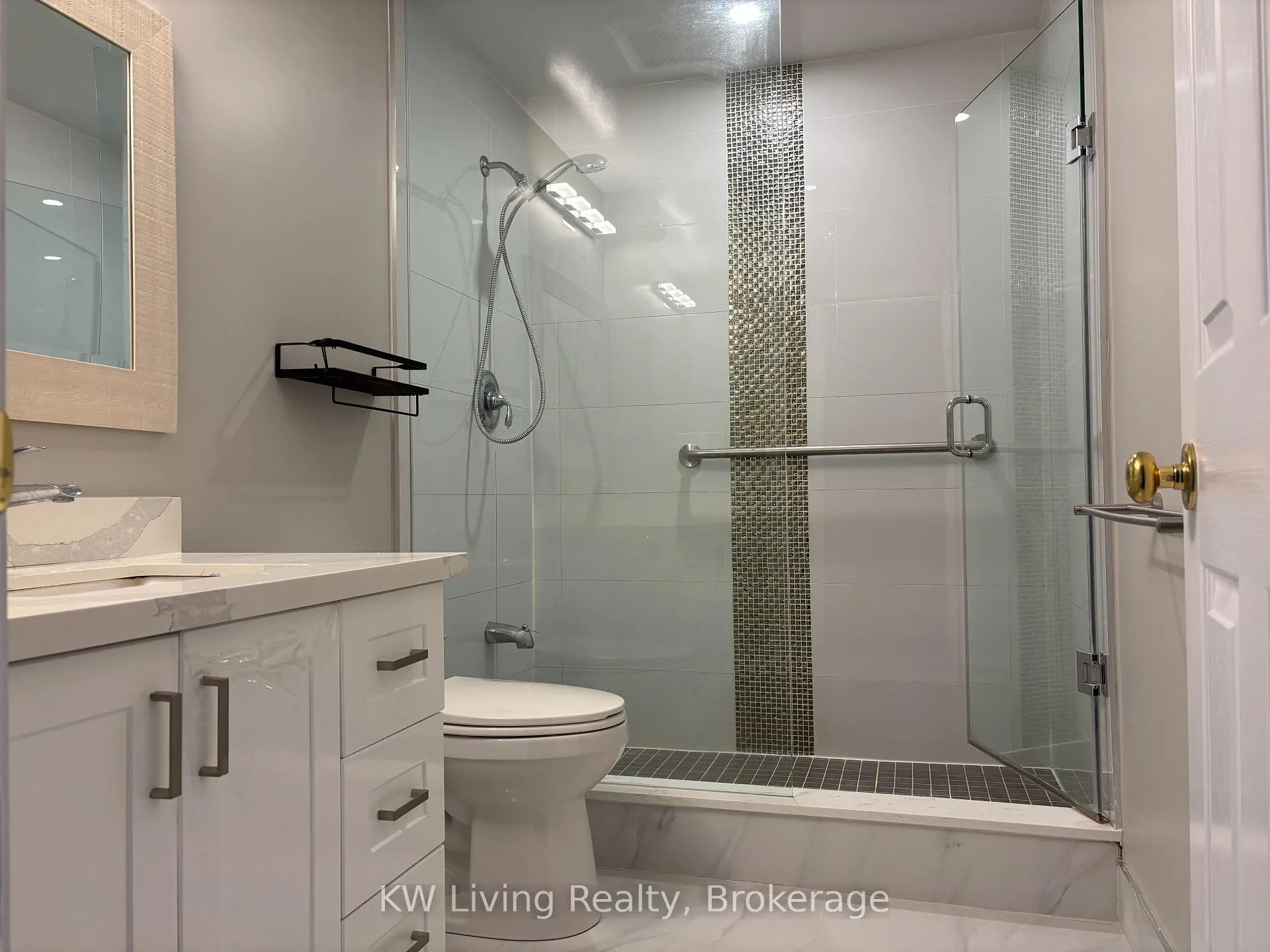 Photo 13 of Unit 28, 646 Village Parkway, Markham, Unionville — HOMEH