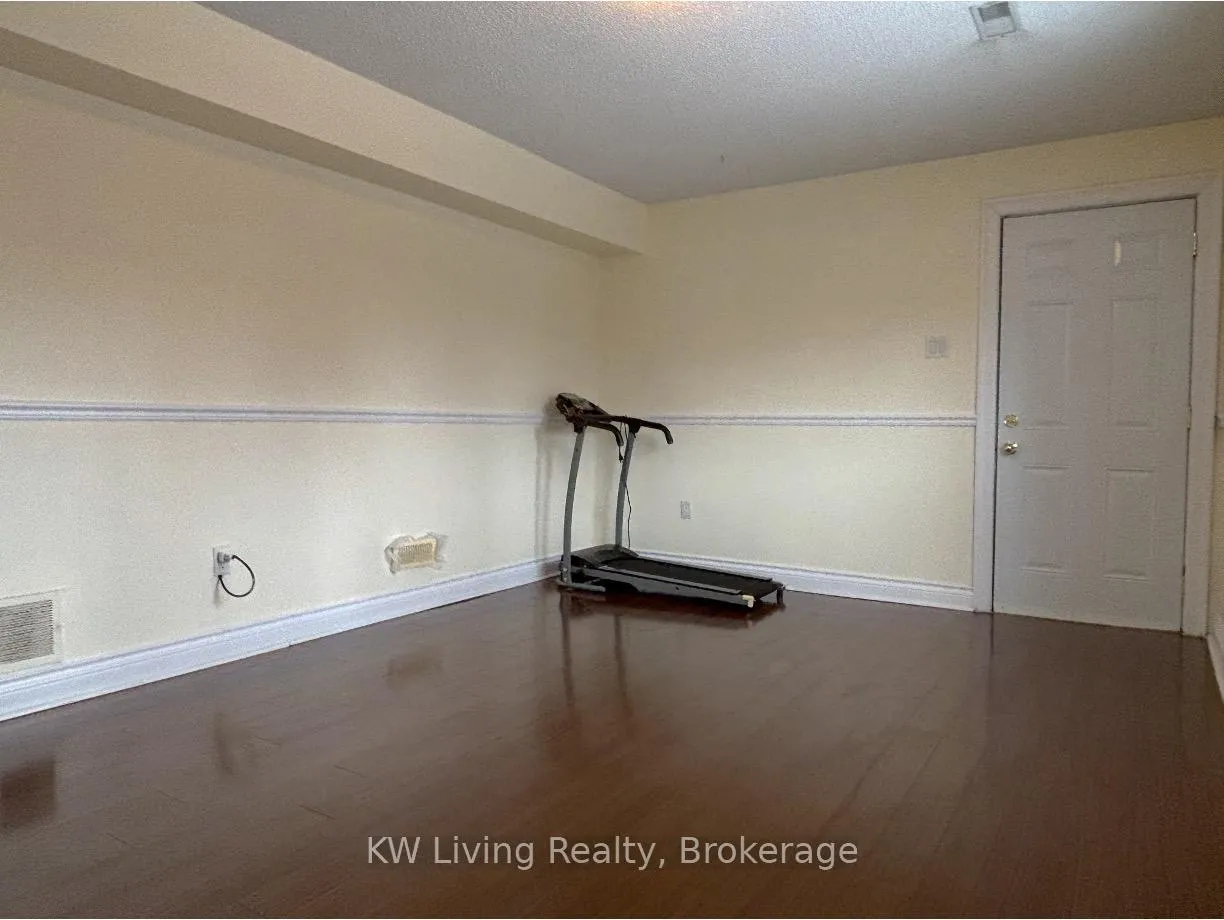 Photo 14 of Unit 28, 646 Village Parkway, Markham, Unionville — HOMEH
