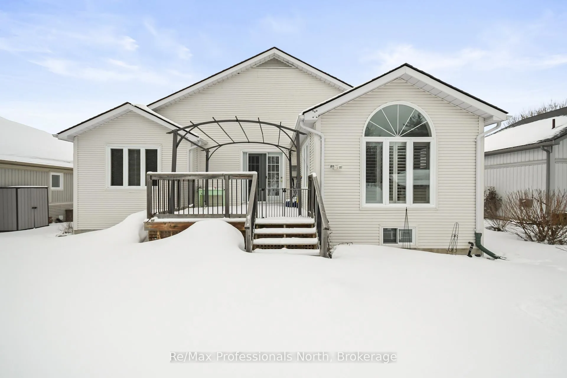Photo 38 of 111 Pineridge Gate, Gravenhurst, Muskoka (S) — HOMEH