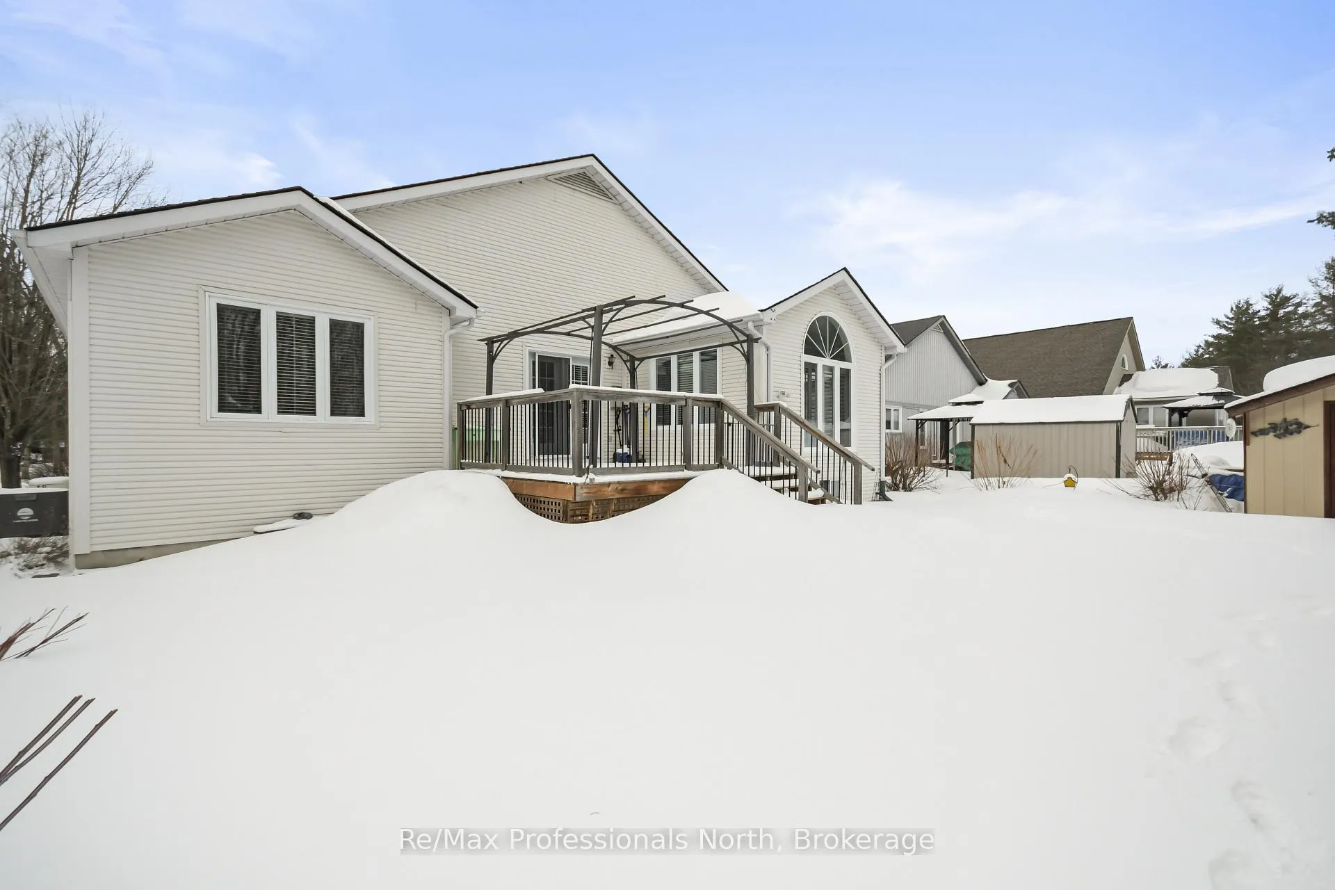 Photo 39 of 111 Pineridge Gate, Gravenhurst, Muskoka (S) — HOMEH