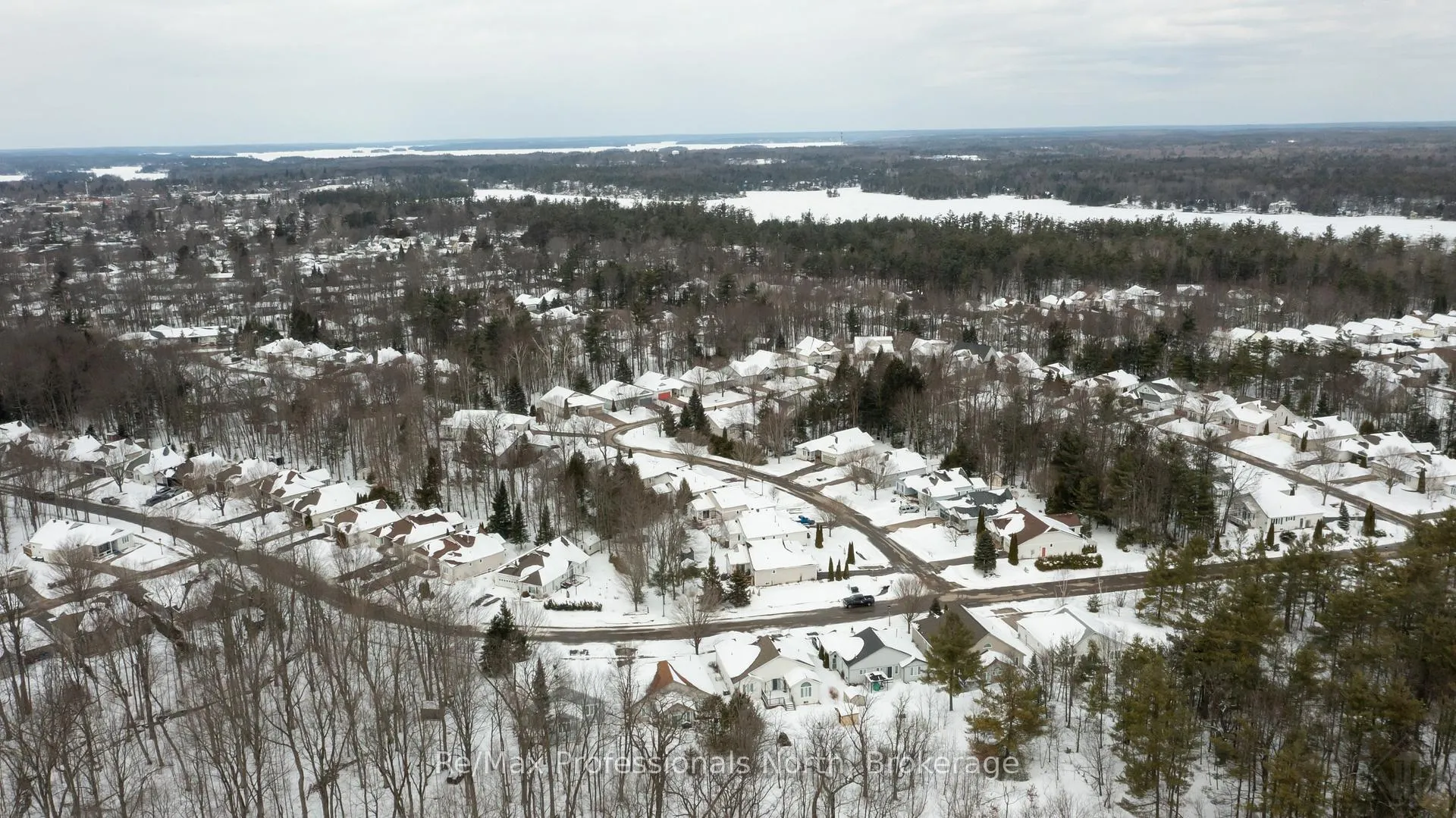 Photo 49 of 111 Pineridge Gate, Gravenhurst, Muskoka (S) — HOMEH