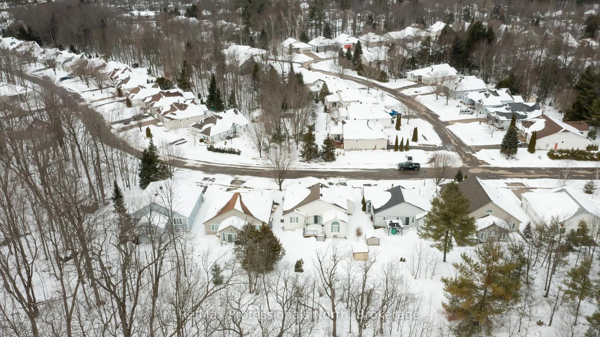 Photo 50 of 111 Pineridge Gate, Gravenhurst, Muskoka (S) — HOMEH