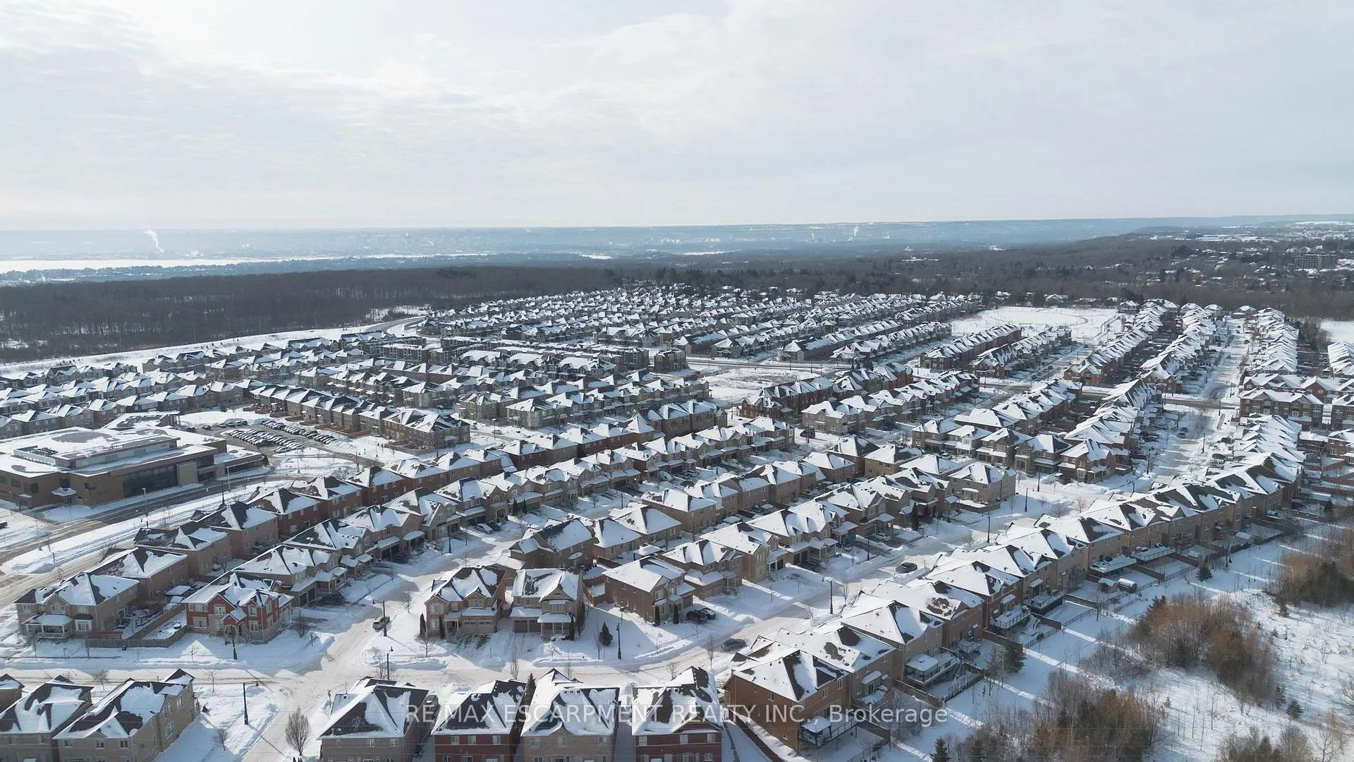 Photo 14 of Unit 1112, 460 Dundas Street E, Hamilton, Waterdown — HOMEH