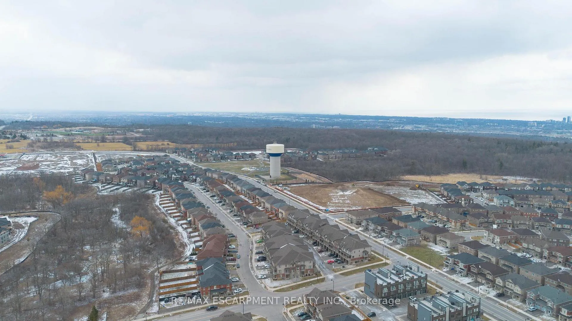 Photo 18 of Unit 1112, 460 Dundas Street E, Hamilton, Waterdown — HOMEH