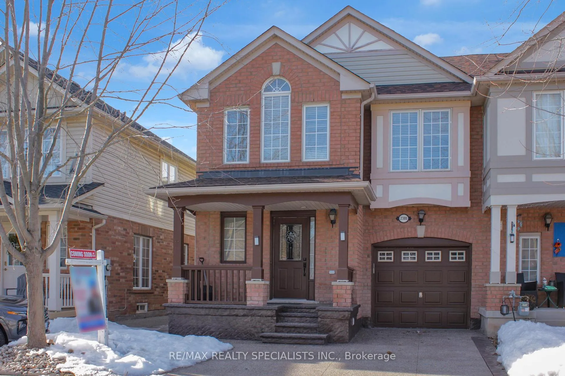 Photo 3 of 2386 Baintree Crescent, Oakville, Westmount — HOMEH