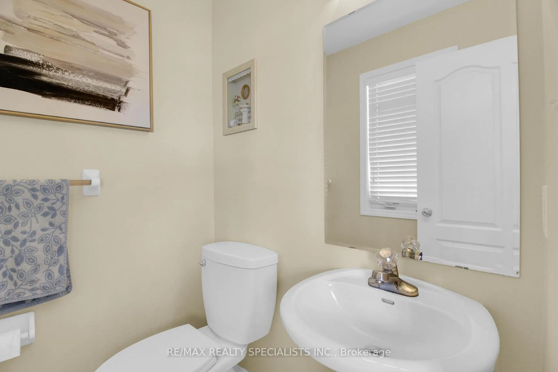Photo 6 of 2386 Baintree Crescent, Oakville, Westmount — HOMEH