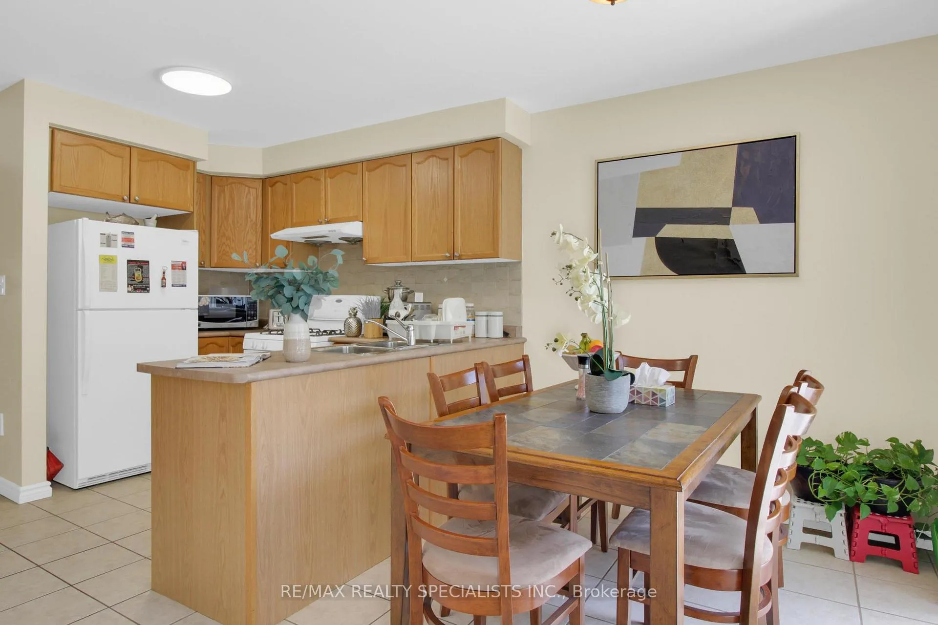 Photo 20 of 2386 Baintree Crescent, Oakville, Westmount — HOMEH