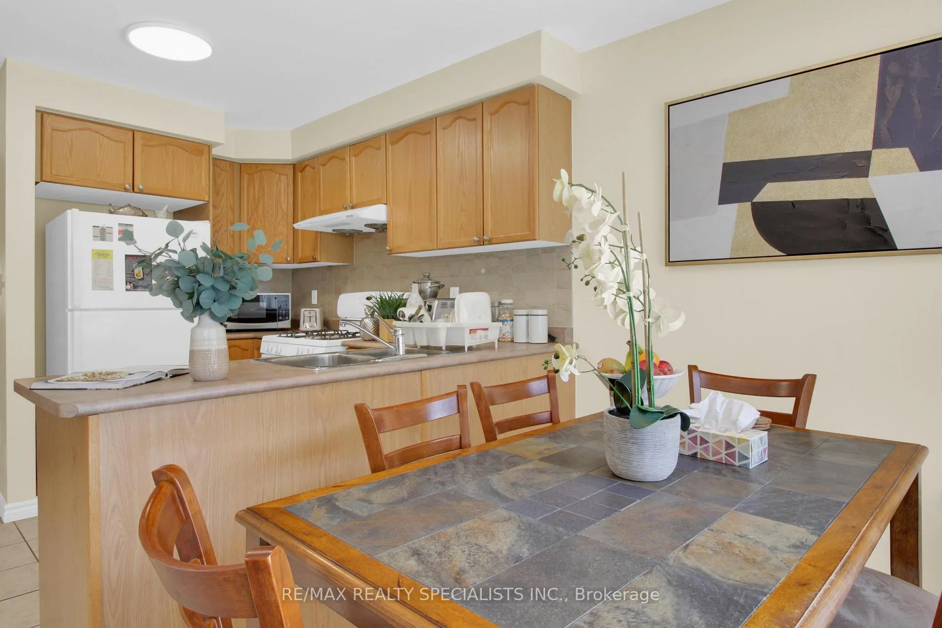 Photo 22 of 2386 Baintree Crescent, Oakville, Westmount — HOMEH