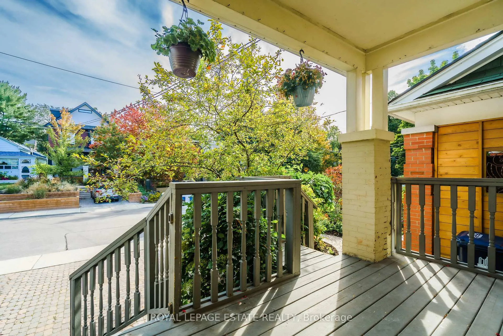 Photo 2 of 292 Silver Birch Avenue, Toronto, The Beaches — HOMEH