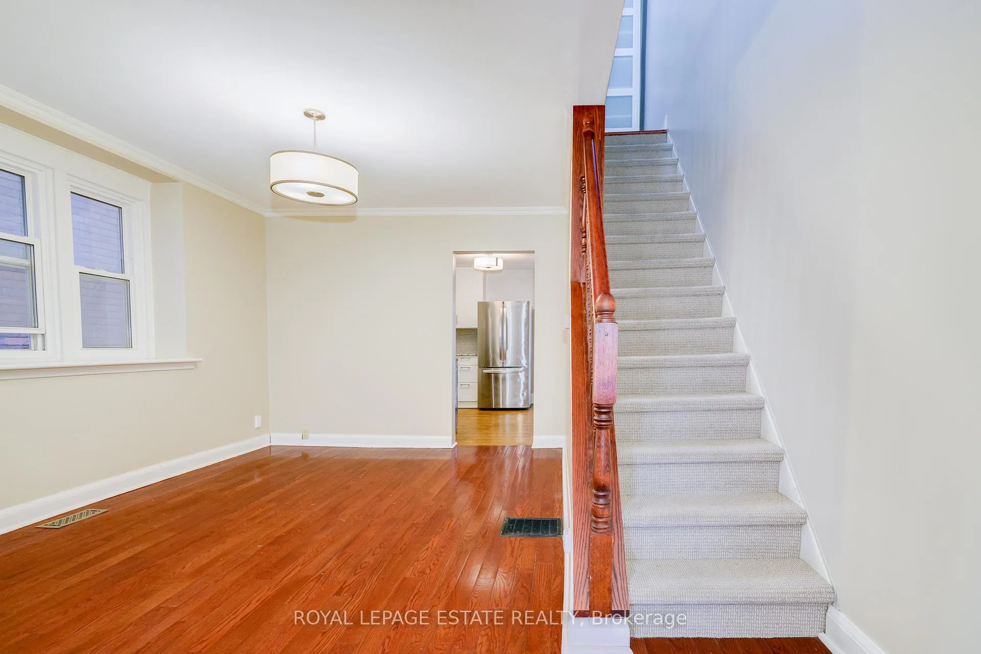 Photo 4 of 292 Silver Birch Avenue, Toronto, The Beaches — HOMEH