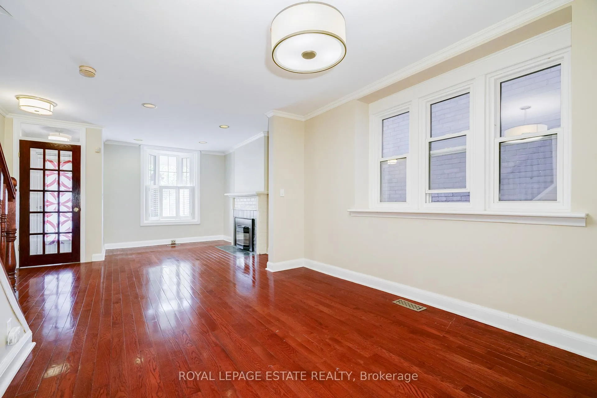 Photo 8 of 292 Silver Birch Avenue, Toronto, The Beaches — HOMEH
