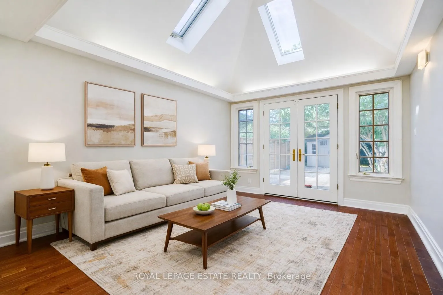 Photo 13 of 292 Silver Birch Avenue, Toronto, The Beaches — HOMEH