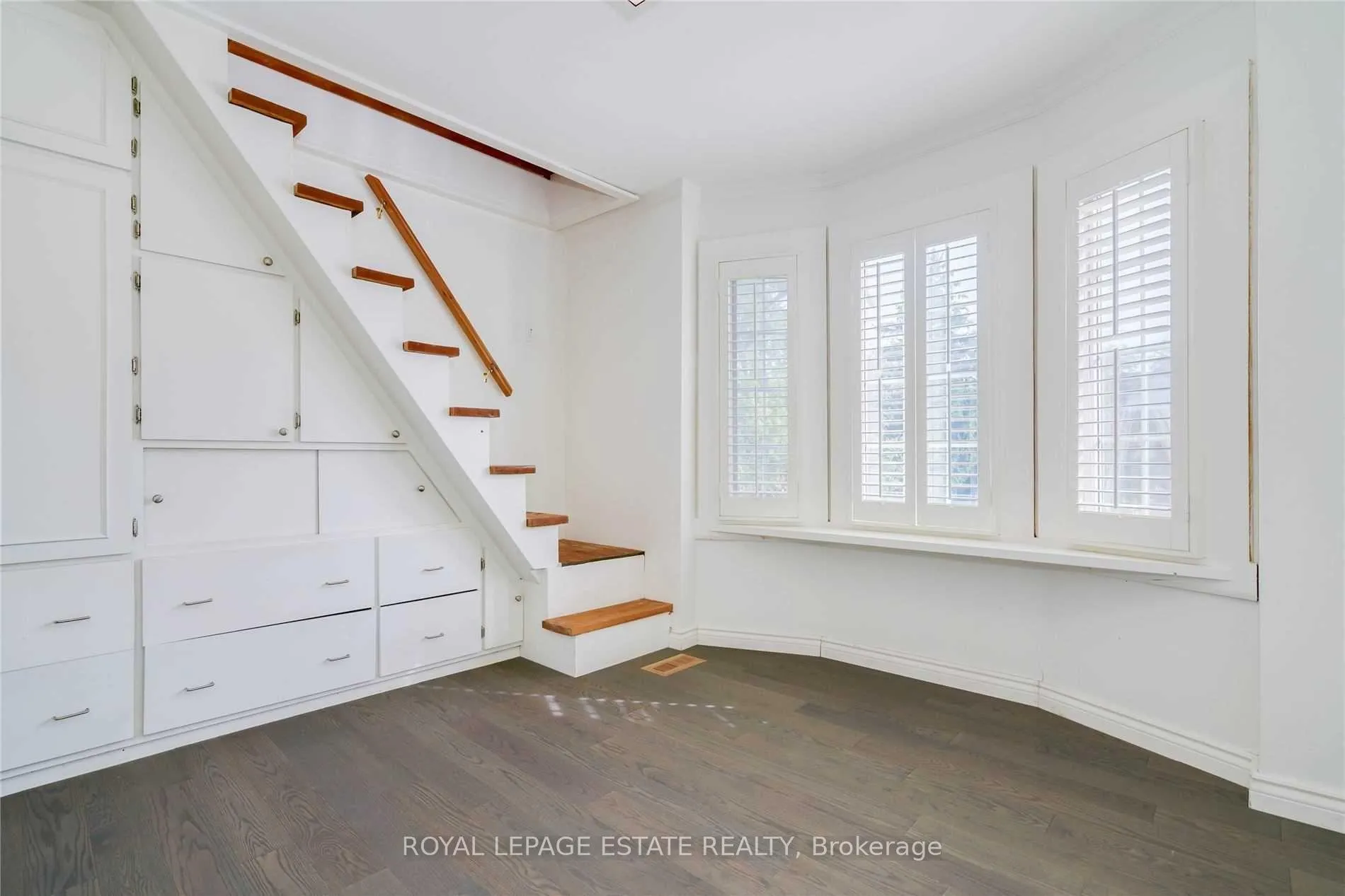 Photo 20 of 292 Silver Birch Avenue, Toronto, The Beaches — HOMEH