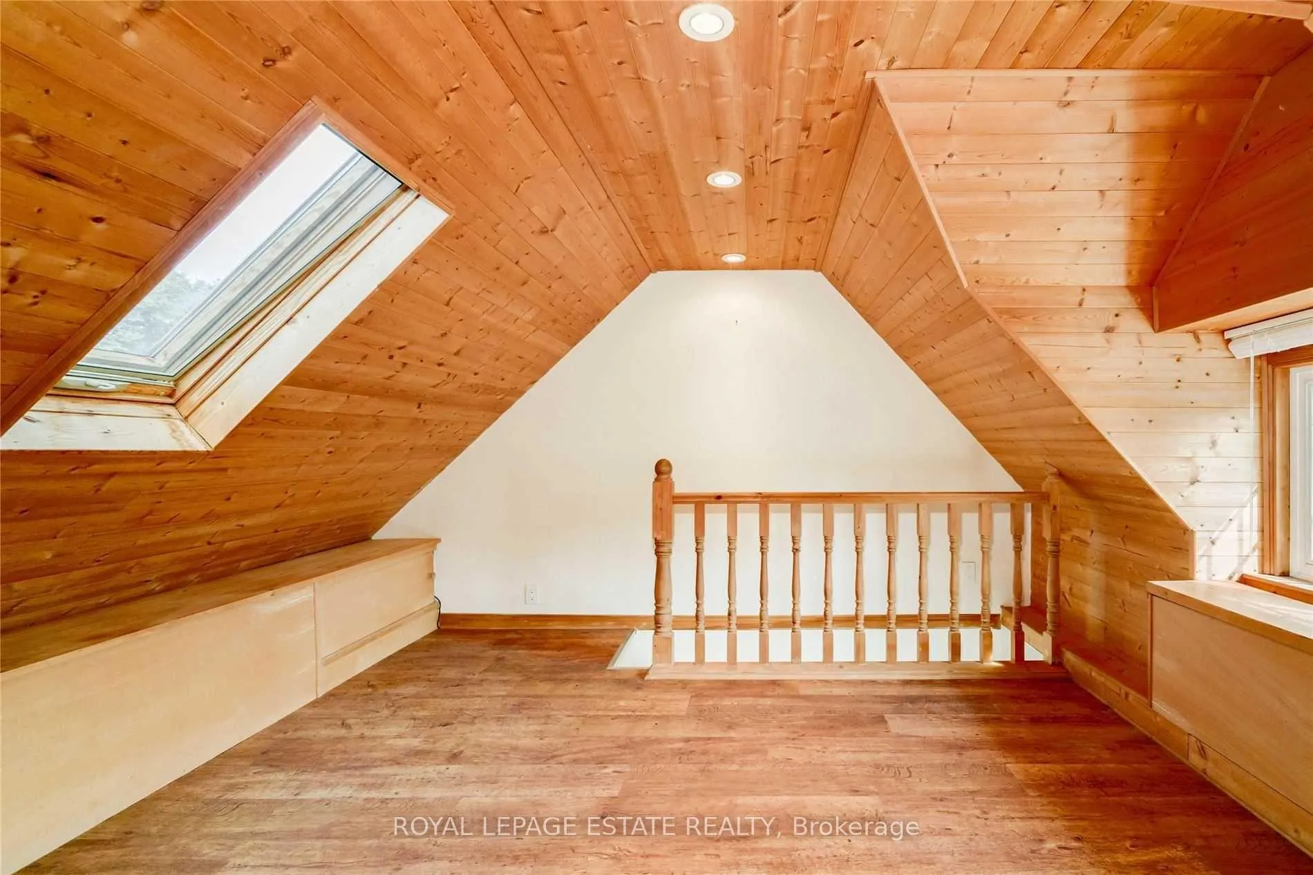 Photo 22 of 292 Silver Birch Avenue, Toronto, The Beaches — HOMEH