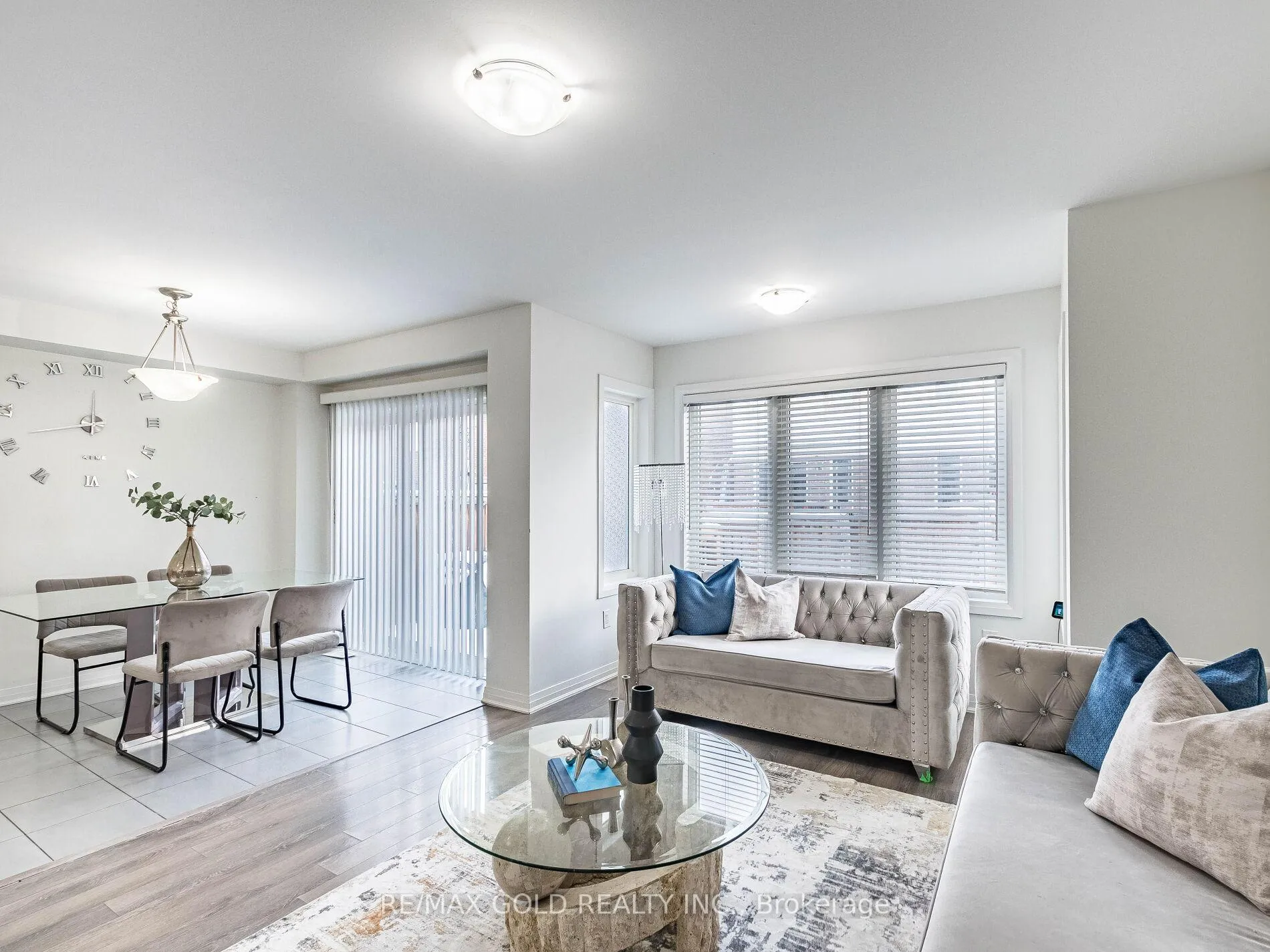 Photo 23 of 19 Lothbury Drive, Brampton, Northwest Brampton — HOMEH