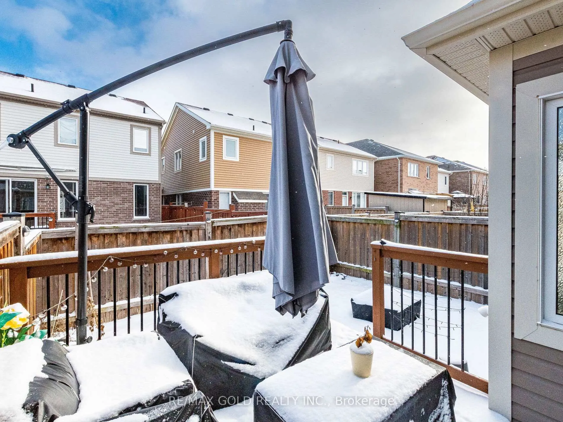 Photo 38 of 19 Lothbury Drive, Brampton, Northwest Brampton — HOMEH