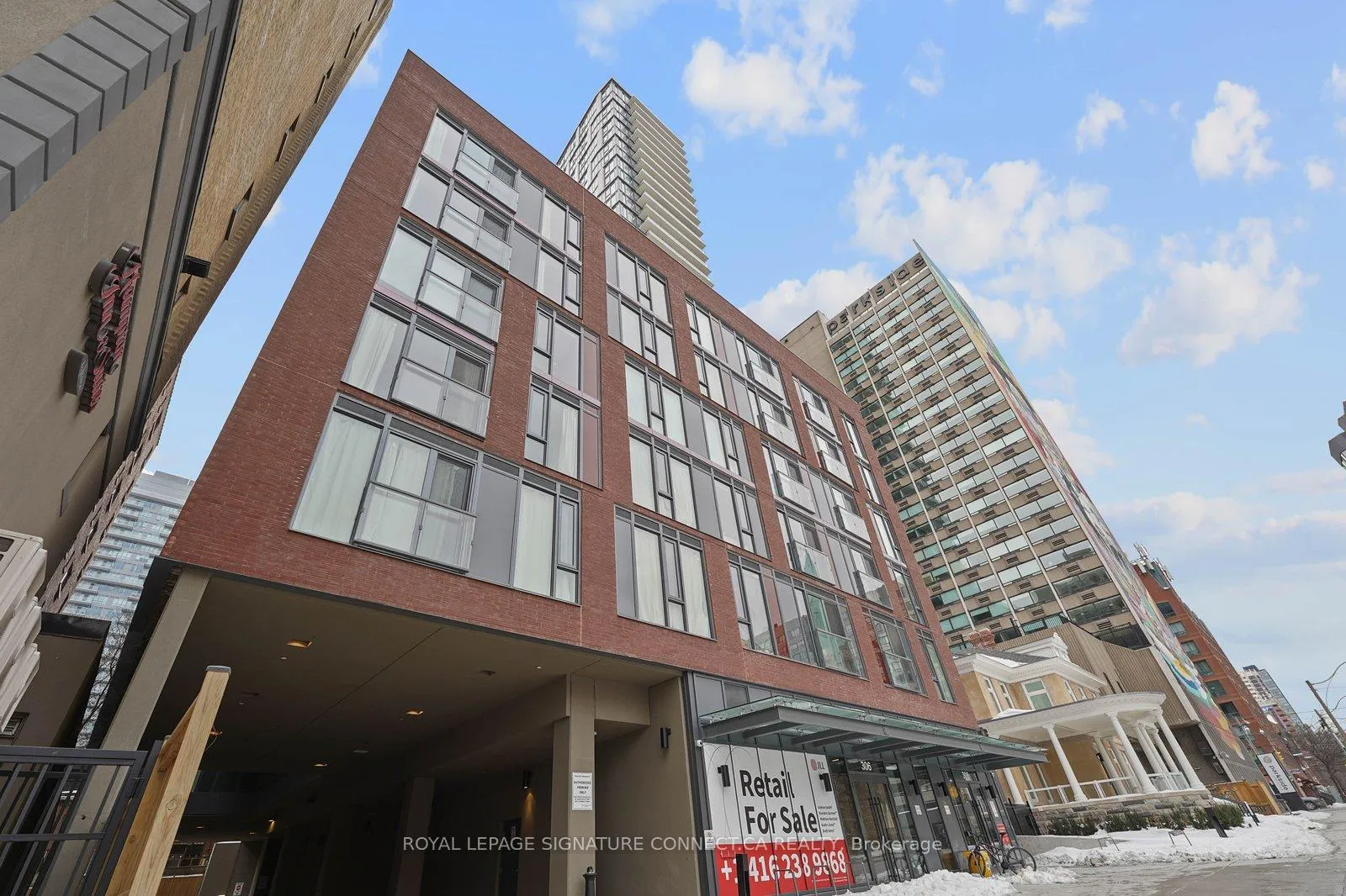 Front of Unit 2306, 308 Jarvis Street
