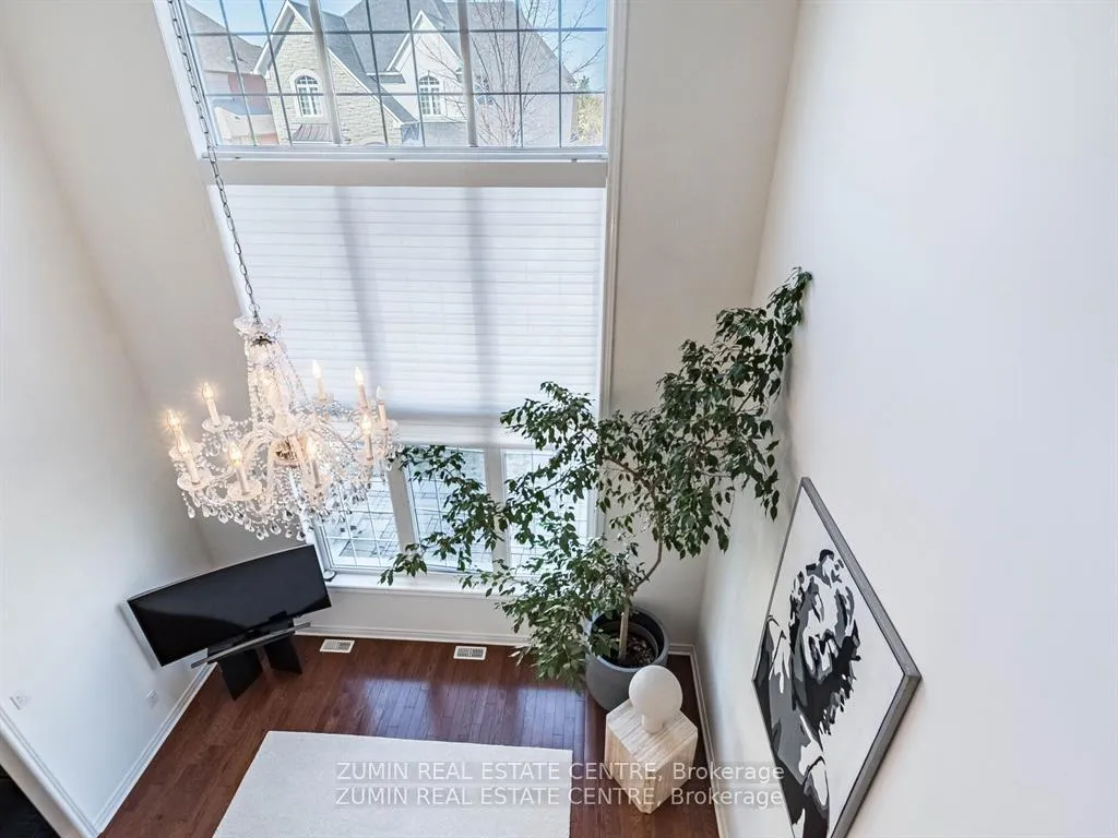 Photo 10 of 15 Garryoaks Drive, Brampton, Bram East — HOMEH