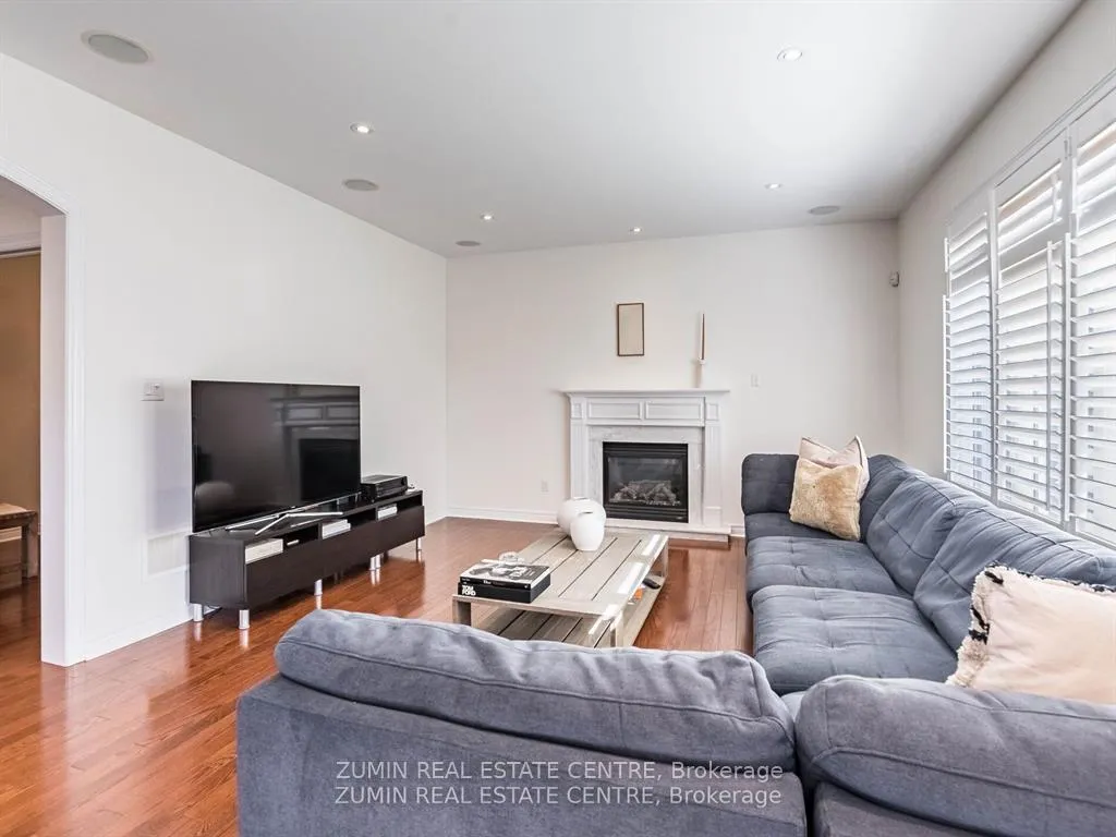 Photo 12 of 15 Garryoaks Drive, Brampton, Bram East — HOMEH