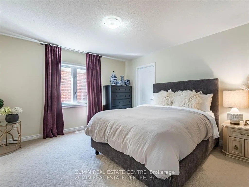 Photo 33 of 15 Garryoaks Drive, Brampton, Bram East — HOMEH
