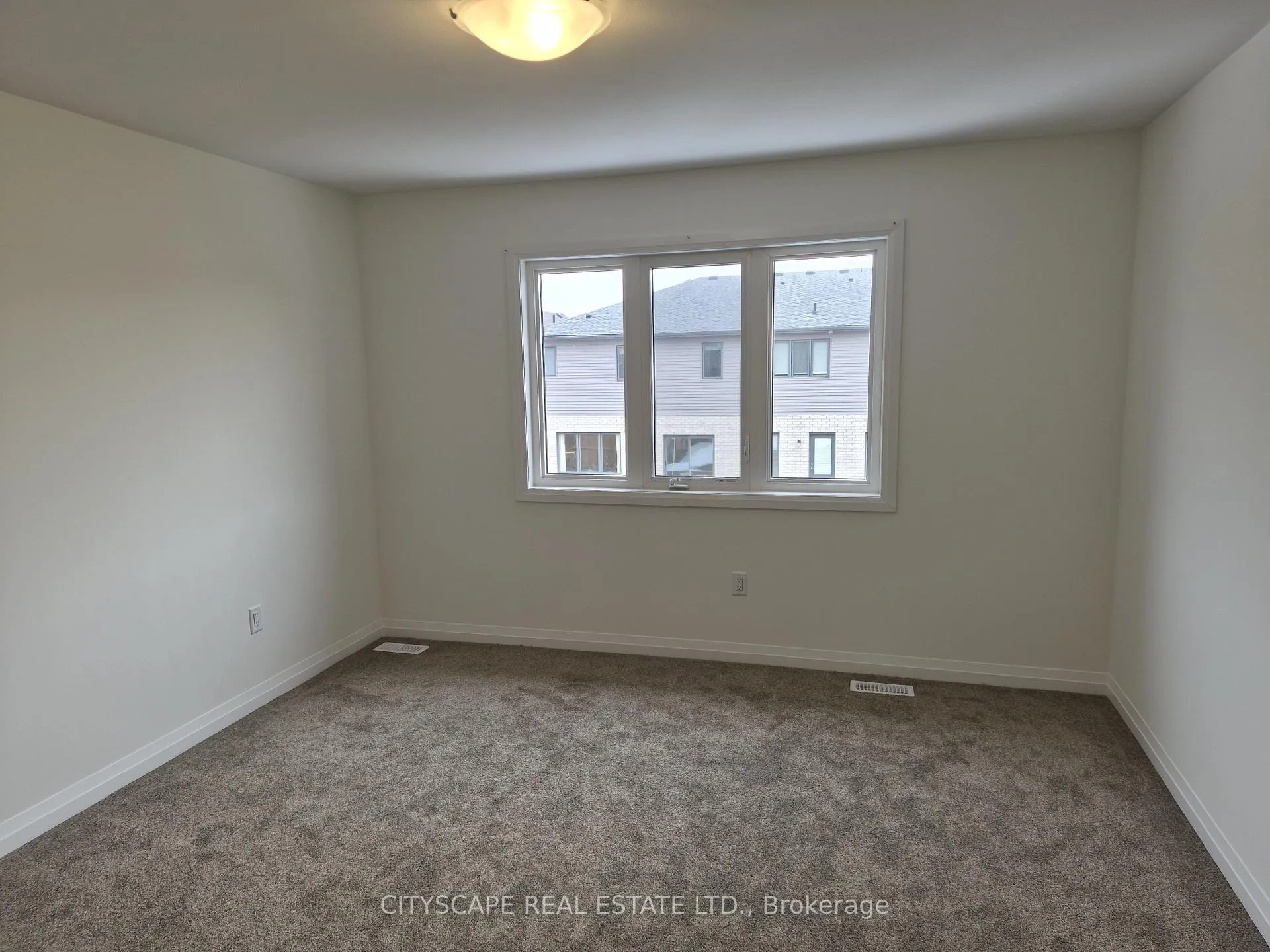 Photo 24 of 7 Saffron Way, Pelham, Fonthill — HOMEH