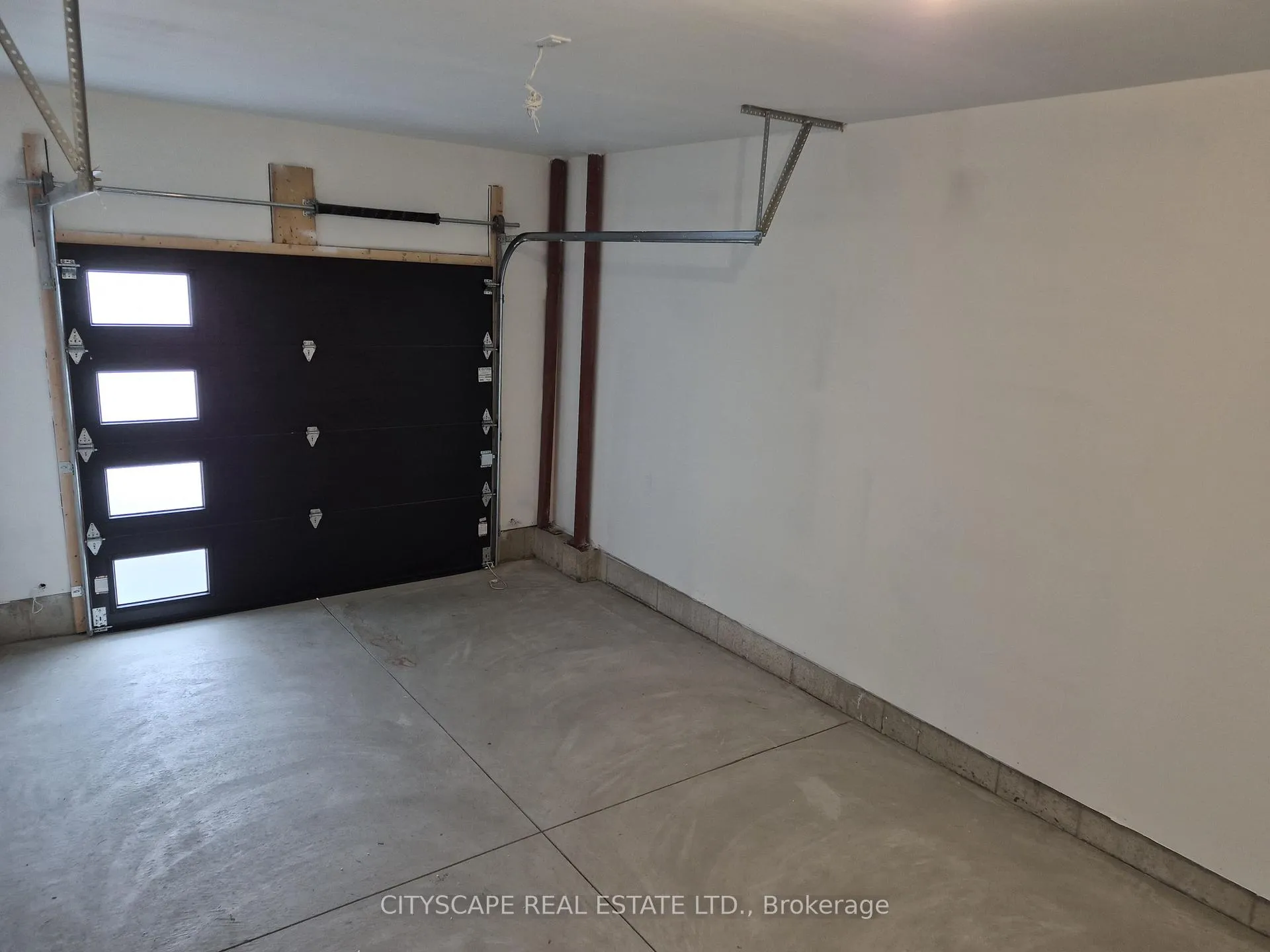 Photo 25 of 7 Saffron Way, Pelham, Fonthill — HOMEH