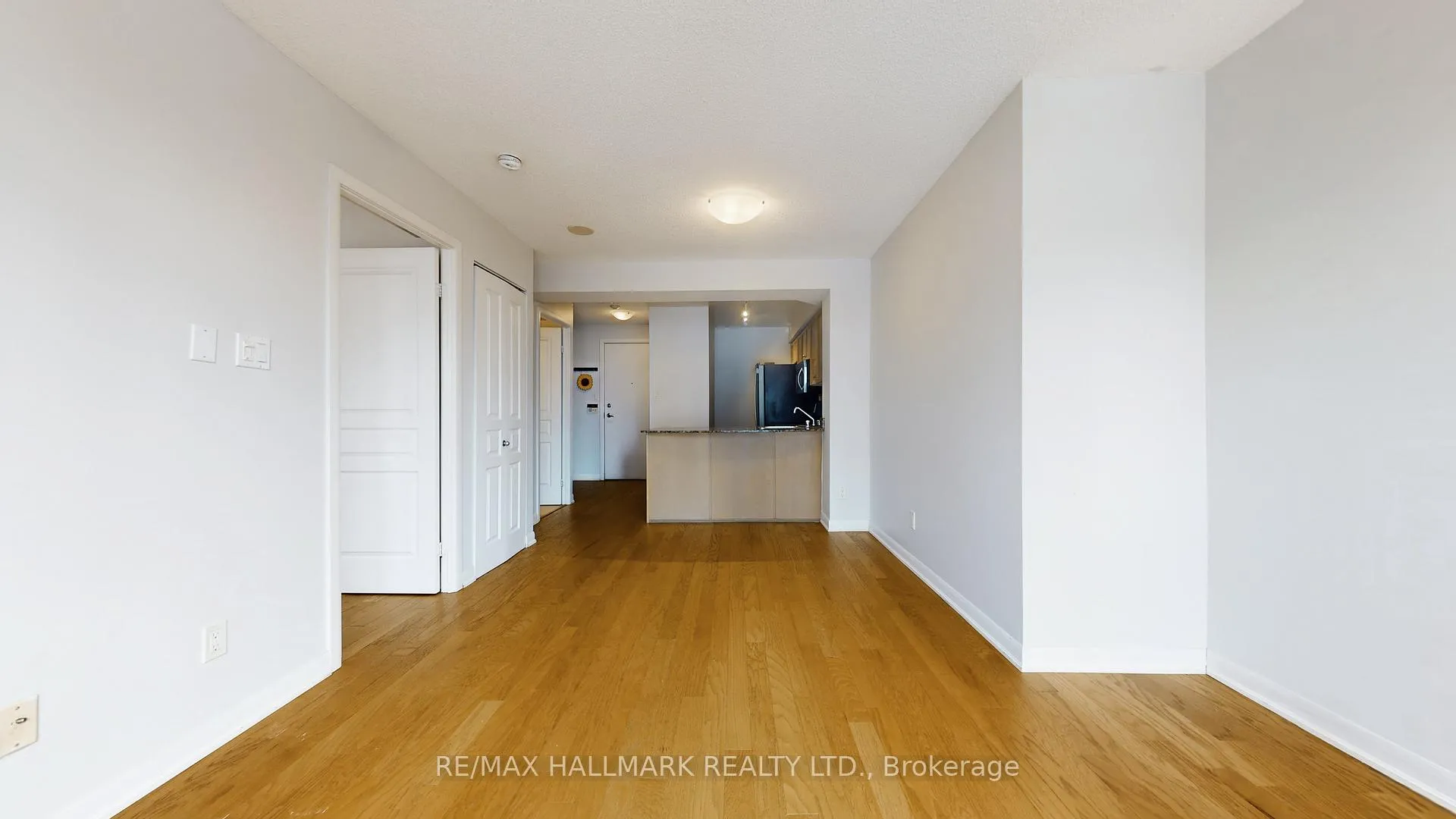 Photo 8 of Unit 1162, 313 Richmond Street E, Toronto, Moss Park — HOMEH