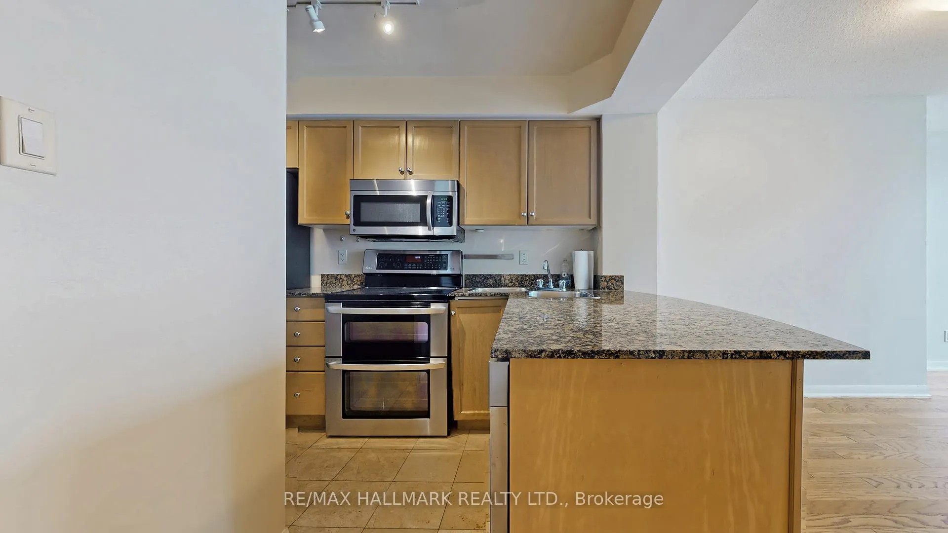 Photo 12 of Unit 1162, 313 Richmond Street E, Toronto, Moss Park — HOMEH