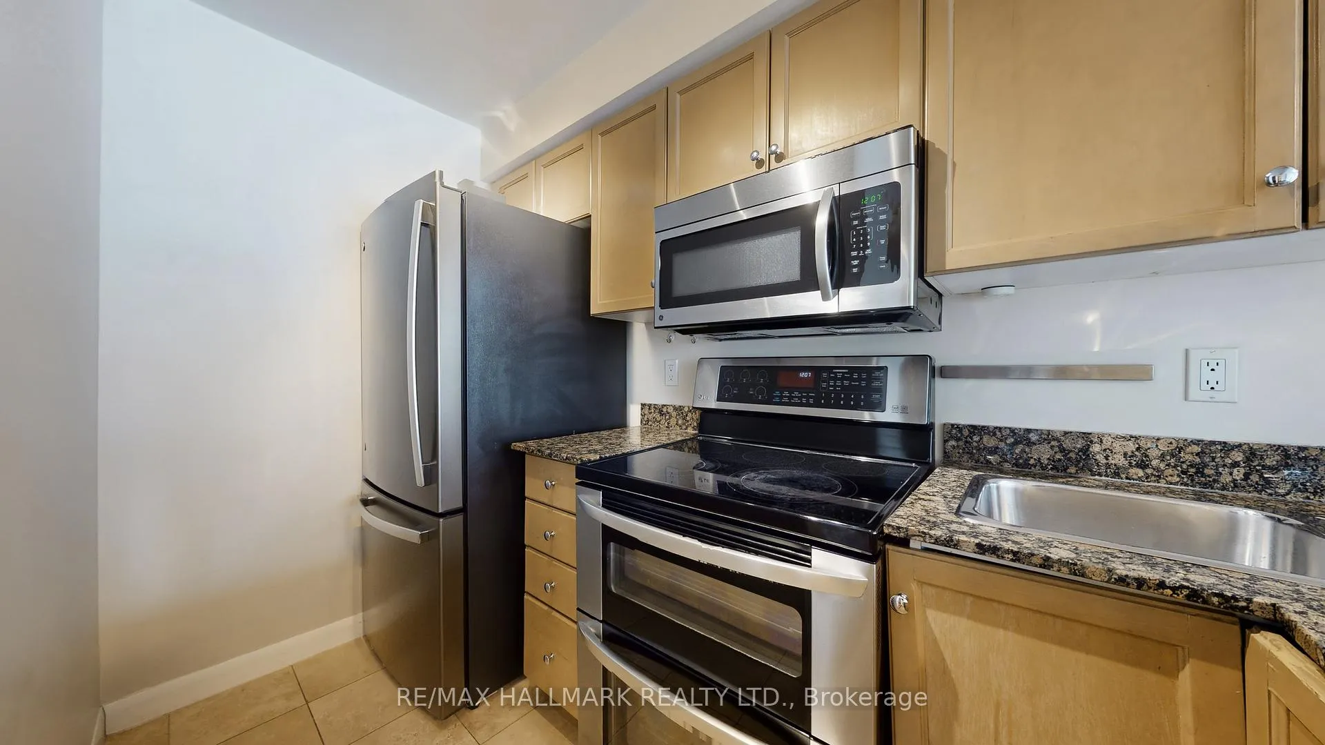 Photo 14 of Unit 1162, 313 Richmond Street E, Toronto, Moss Park — HOMEH