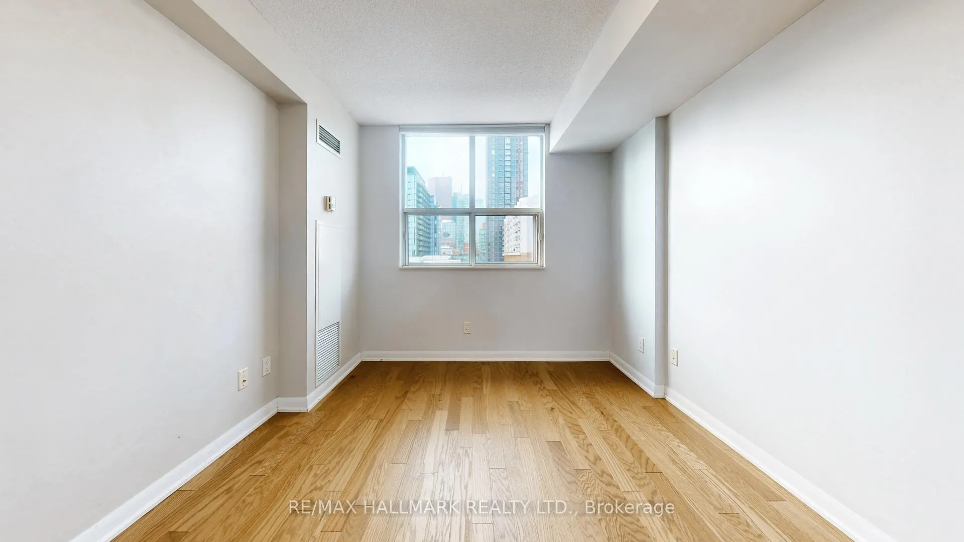 Photo 17 of Unit 1162, 313 Richmond Street E, Toronto, Moss Park — HOMEH