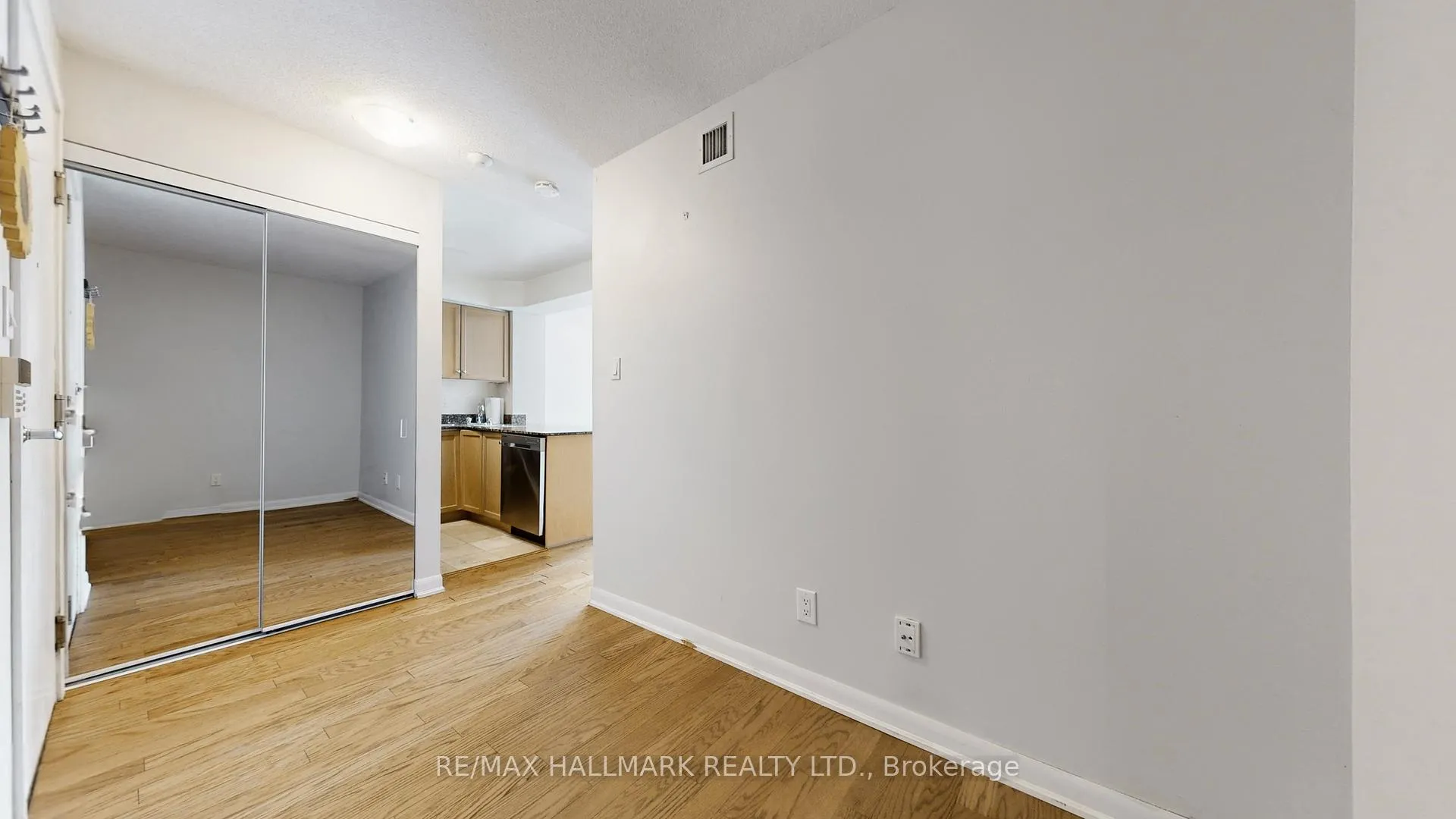 Photo 21 of Unit 1162, 313 Richmond Street E, Toronto, Moss Park — HOMEH