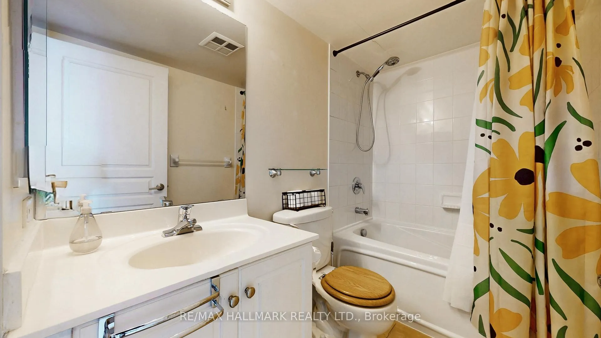 Photo 22 of Unit 1162, 313 Richmond Street E, Toronto, Moss Park — HOMEH