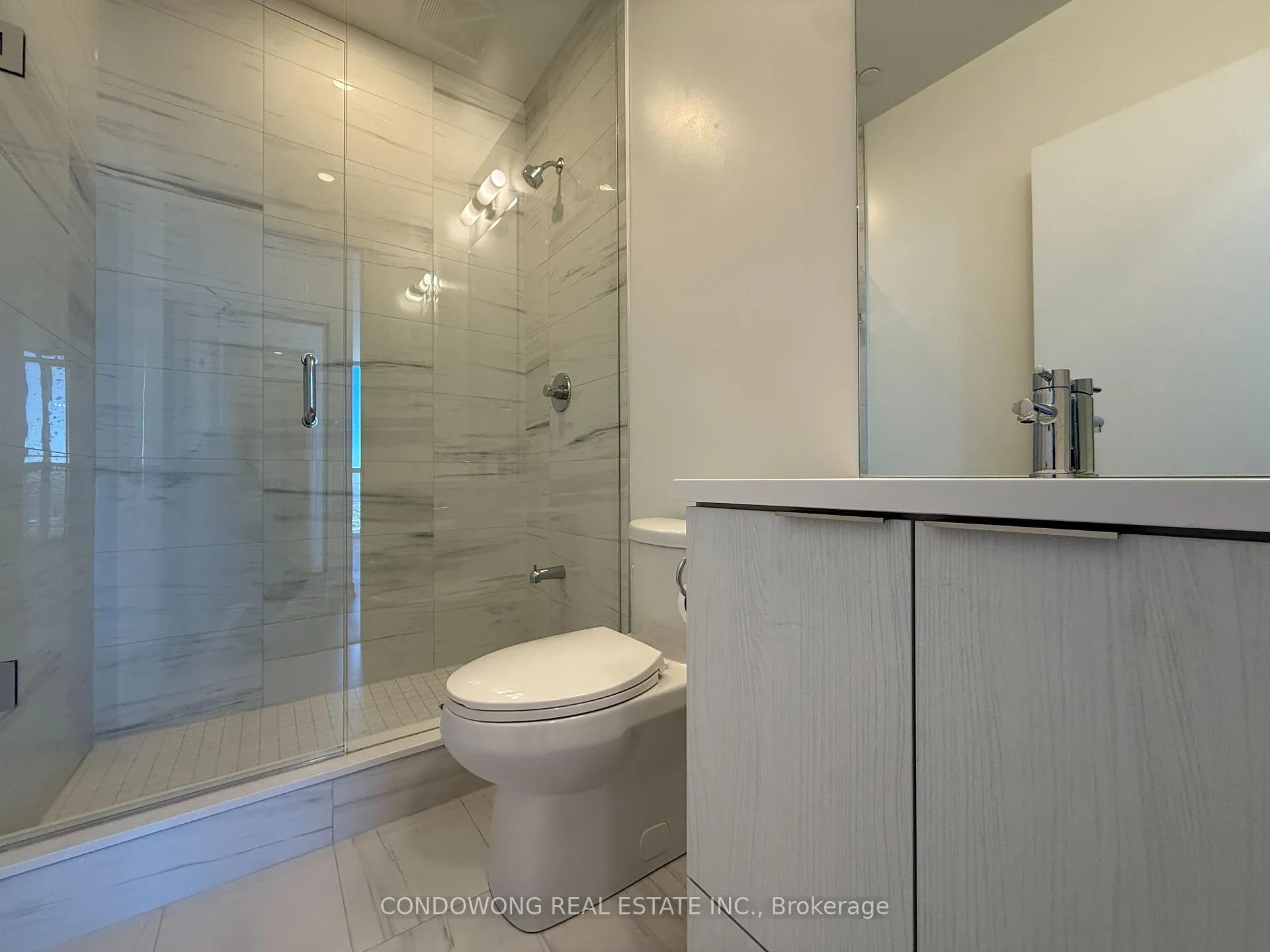 Photo 13 of Unit 6002, 8 Interchange Way, Vaughan, Vaughan Corporate Centre — HOMEH
