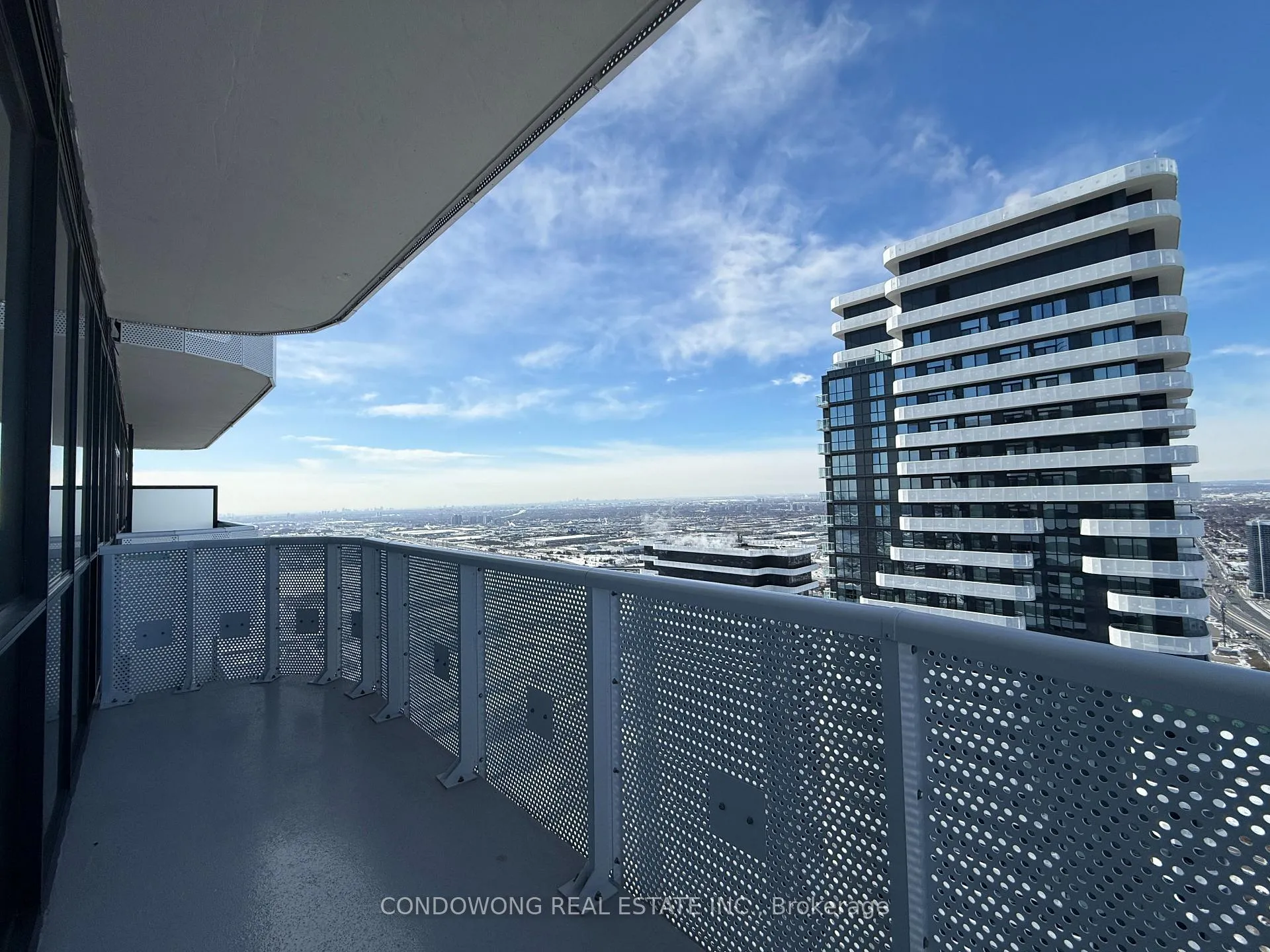 Photo 15 of Unit 6002, 8 Interchange Way, Vaughan, Vaughan Corporate Centre — HOMEH