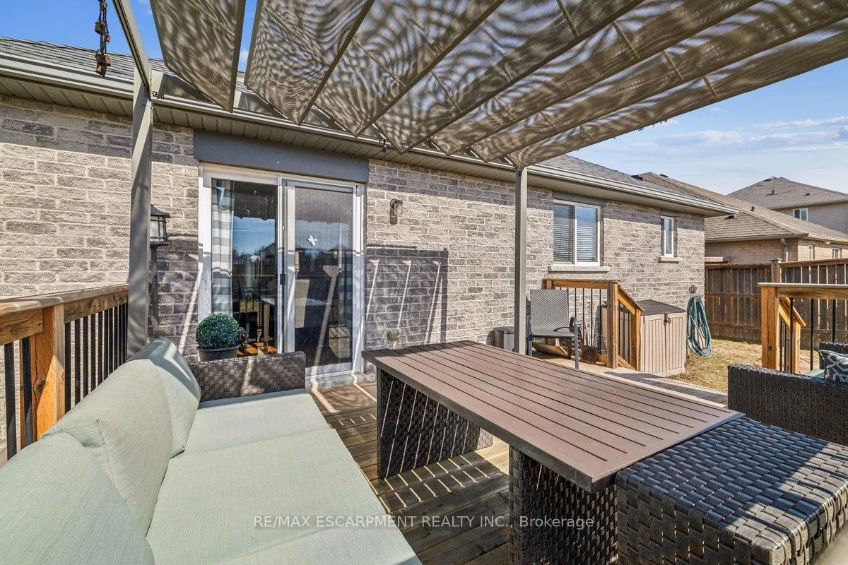 Photo 23 of 20 Hudson Drive, Haldimand — HOMEH