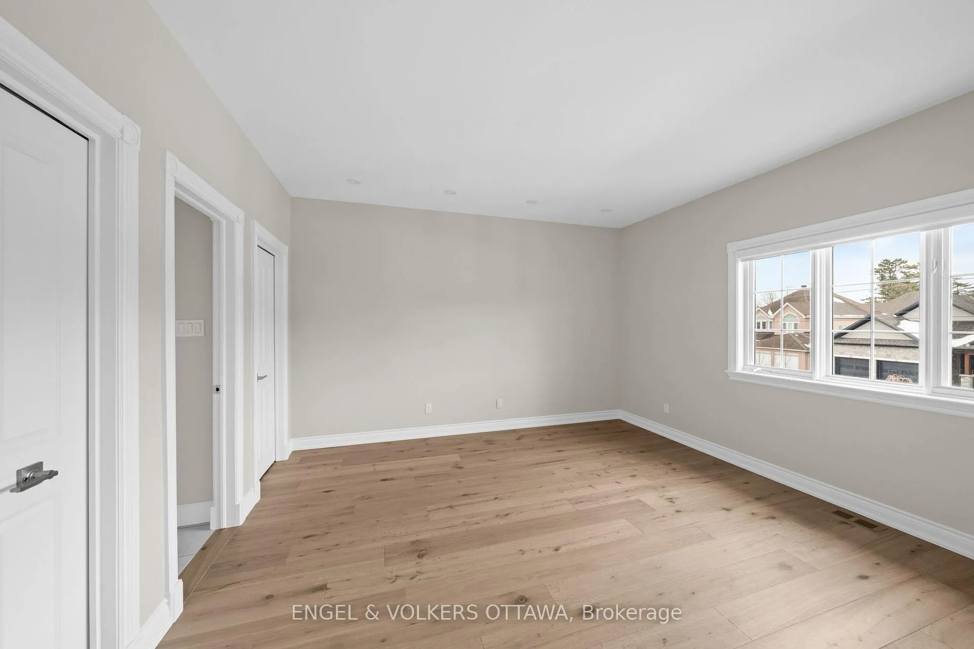Photo 23 of 6373 Radisson Way, Ottawa, Hiawatha Park/Convent Glen — HOMEH