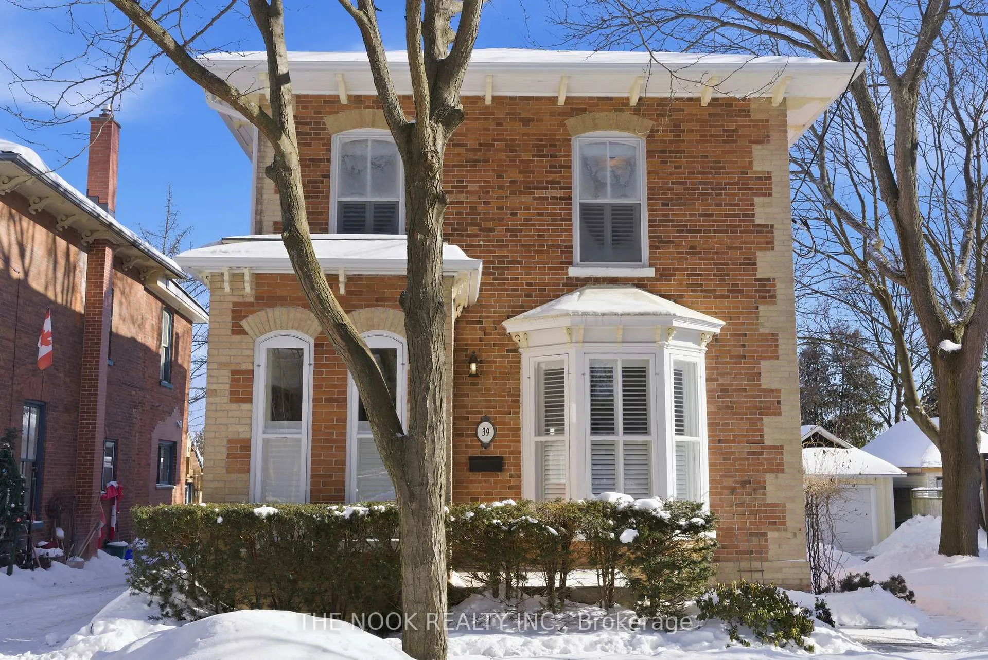 Photo 1 of 39 Centre Street, Clarington, Bowmanville — HOMEH