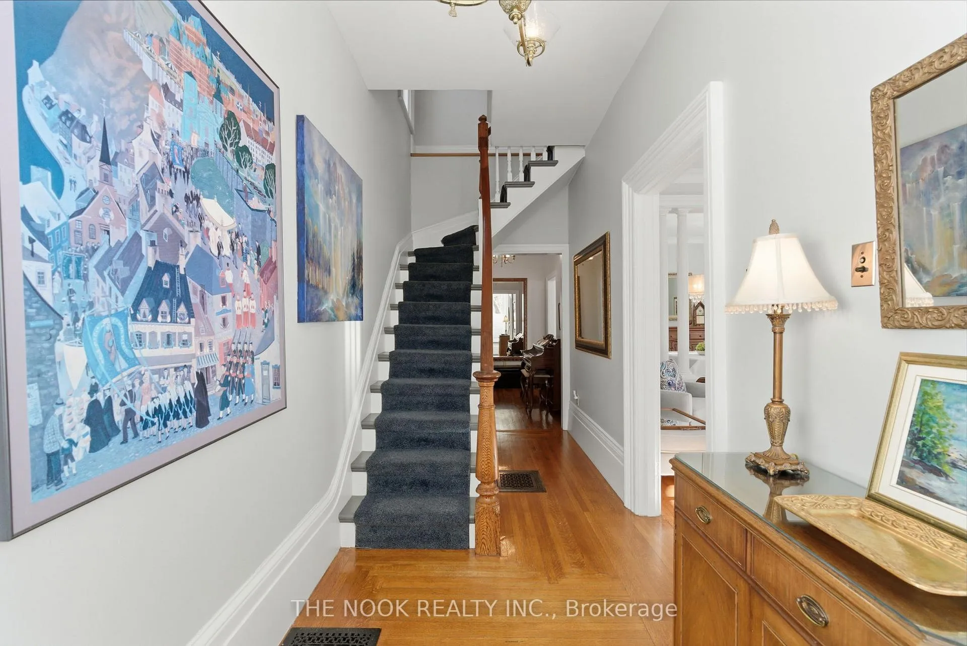 Photo 7 of 39 Centre Street, Clarington, Bowmanville — HOMEH