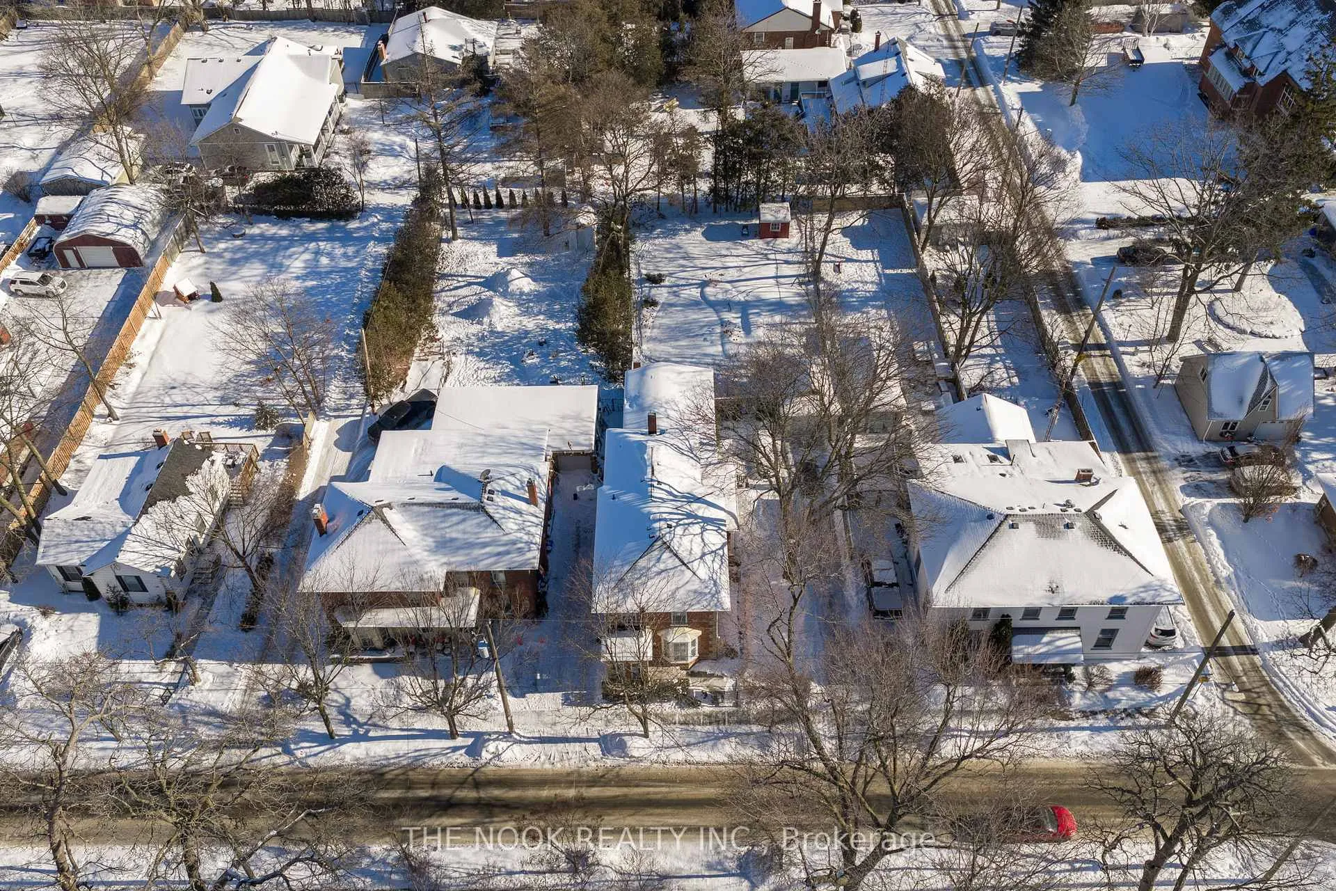 Photo 44 of 39 Centre Street, Clarington, Bowmanville — HOMEH